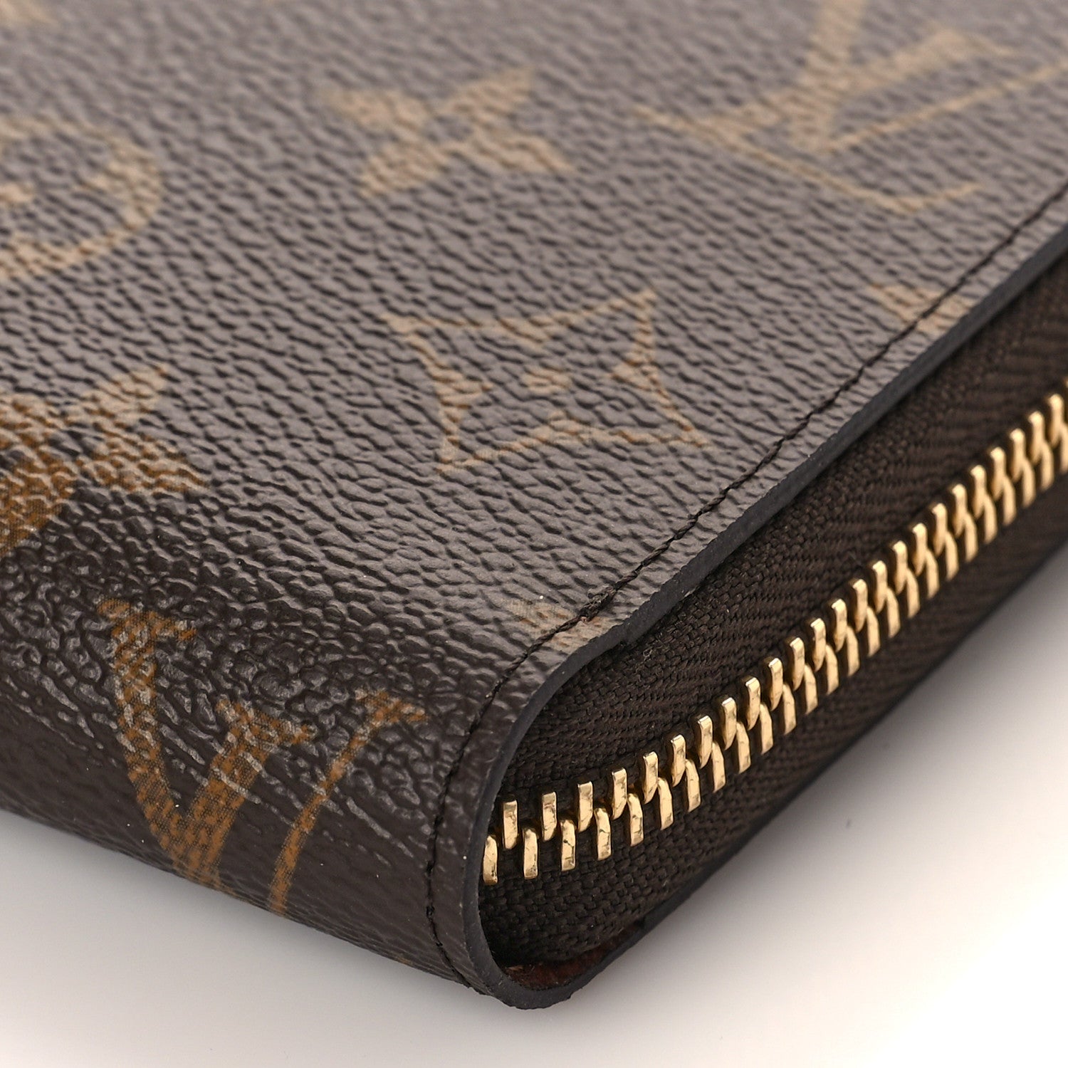 Louis Vuitton Monogram Zippy Wallet 8 of 8