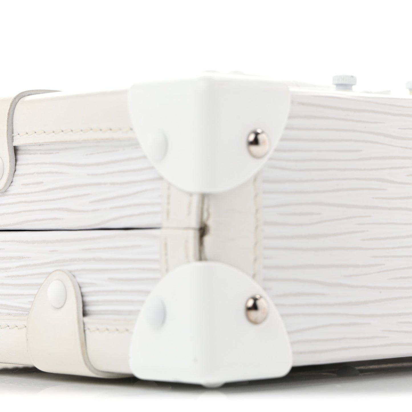 Epi Monochrome Petite Malle White