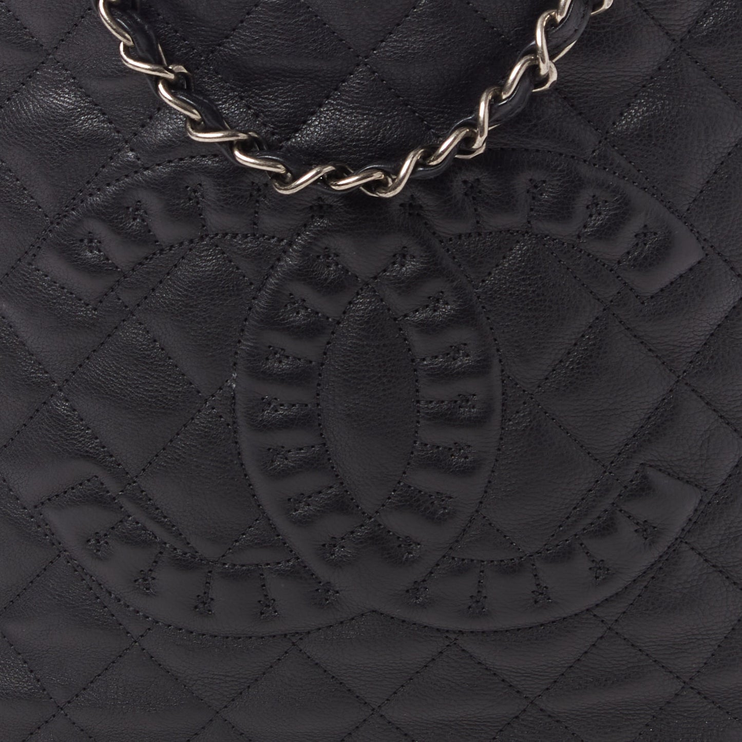 Calfskin Quilted Medium Istanbul Tote Black