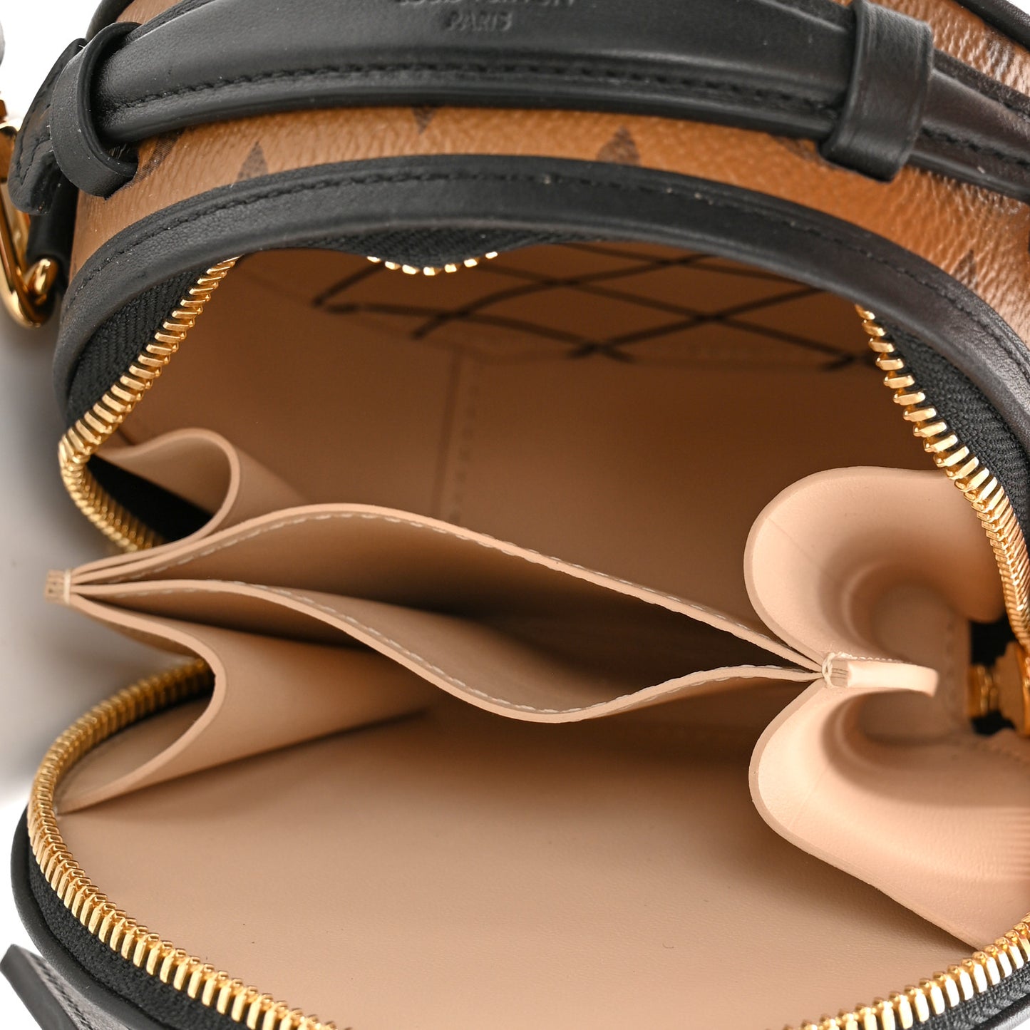 Reverse Monogram Mini Boite Chapeau