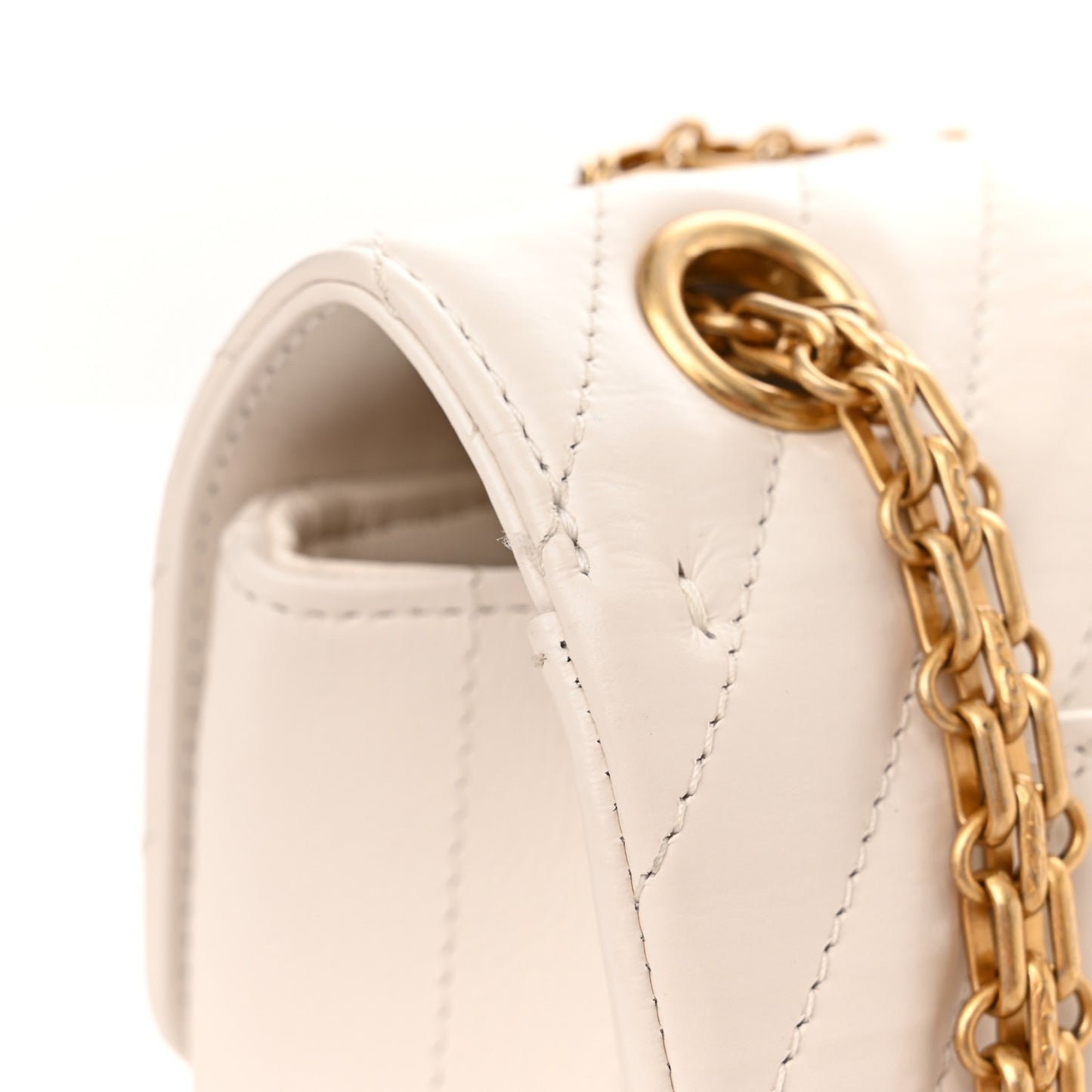 Aged Calfskin Chevron Quilted 2.55 Reissue Mini Flap White