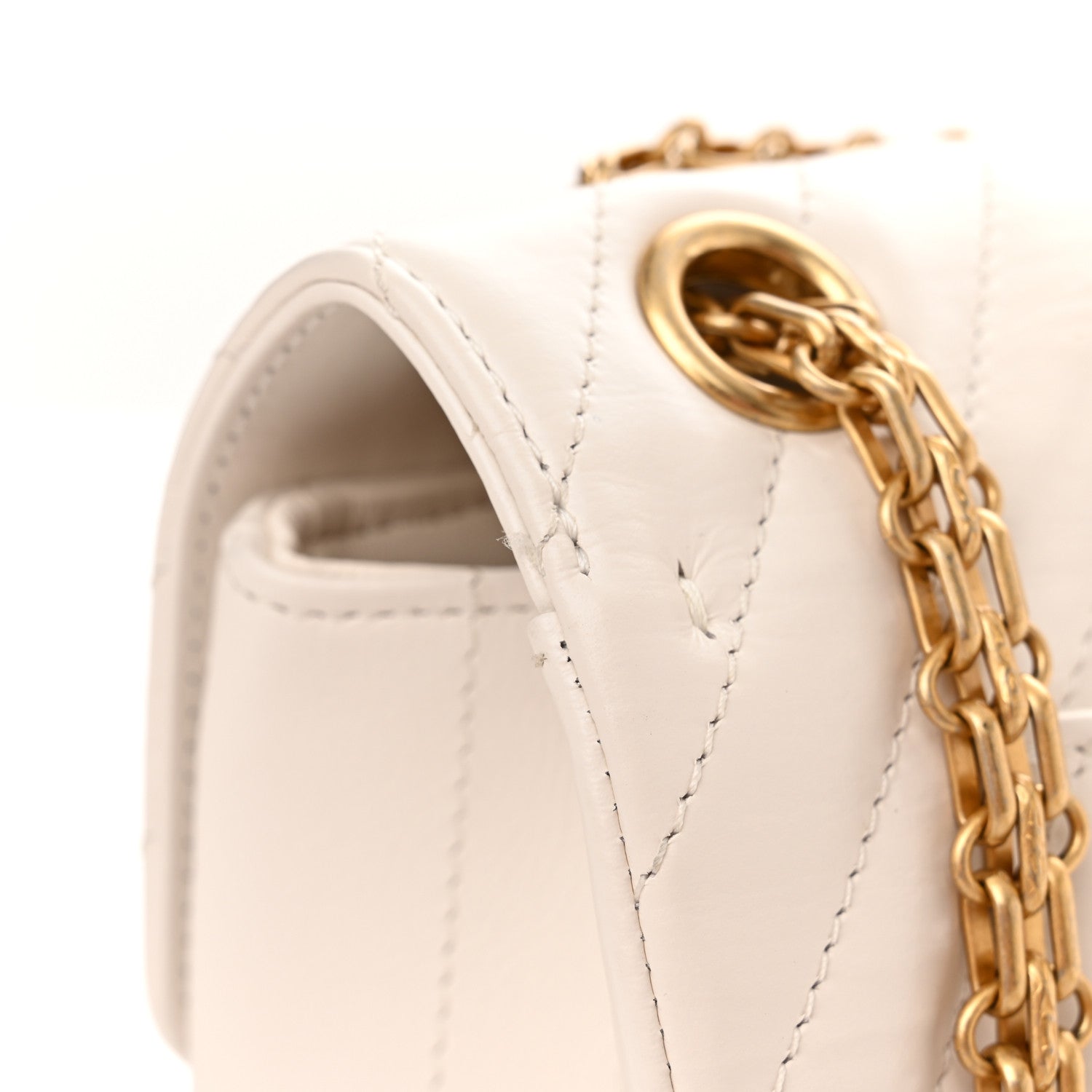 Chanel Aged Calfskin Chevron Quilted 2.55 Reissue Mini Flap White 14 of 15