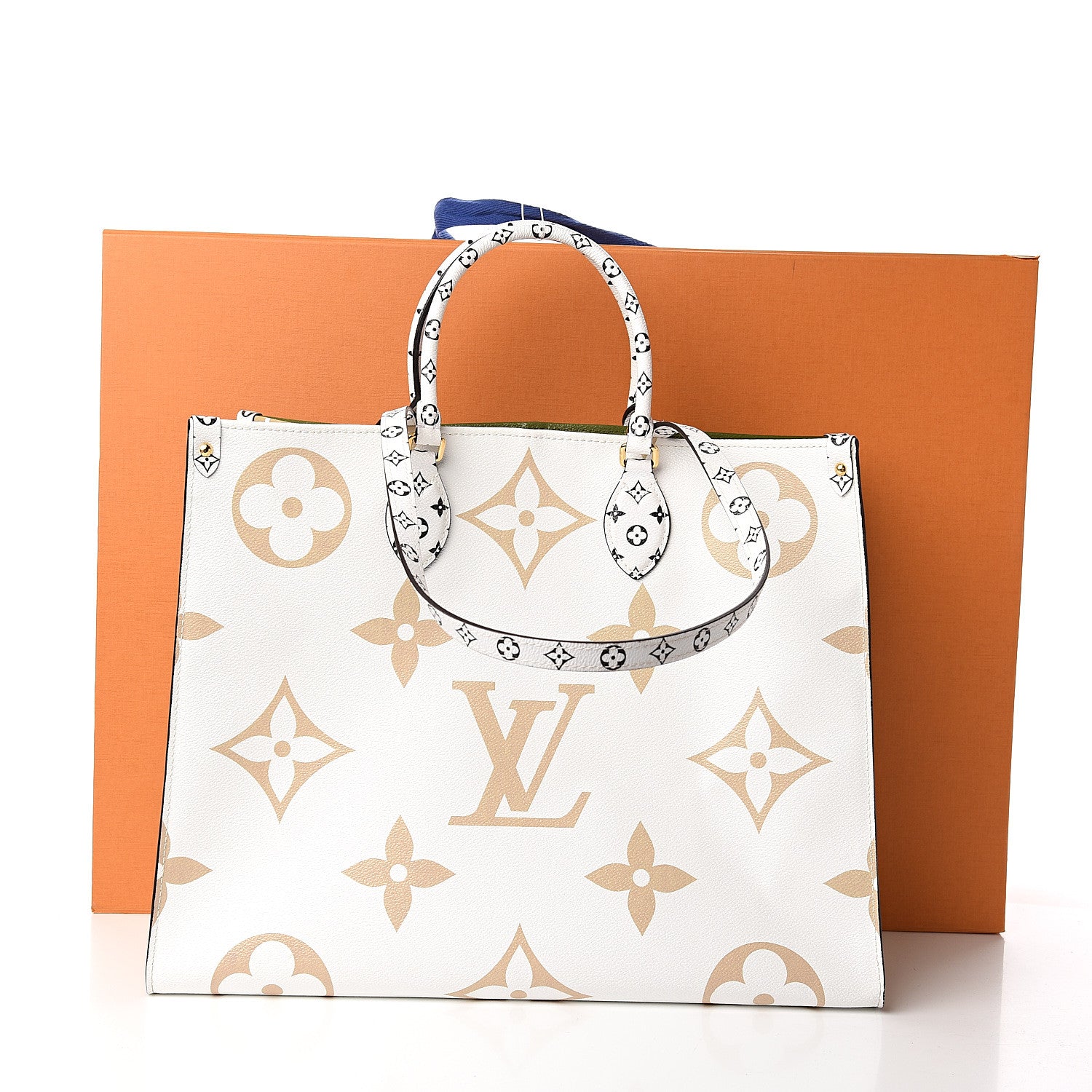 Louis Vuitton Monogram Giant Onthego GM Kaki Beige 9 of 9