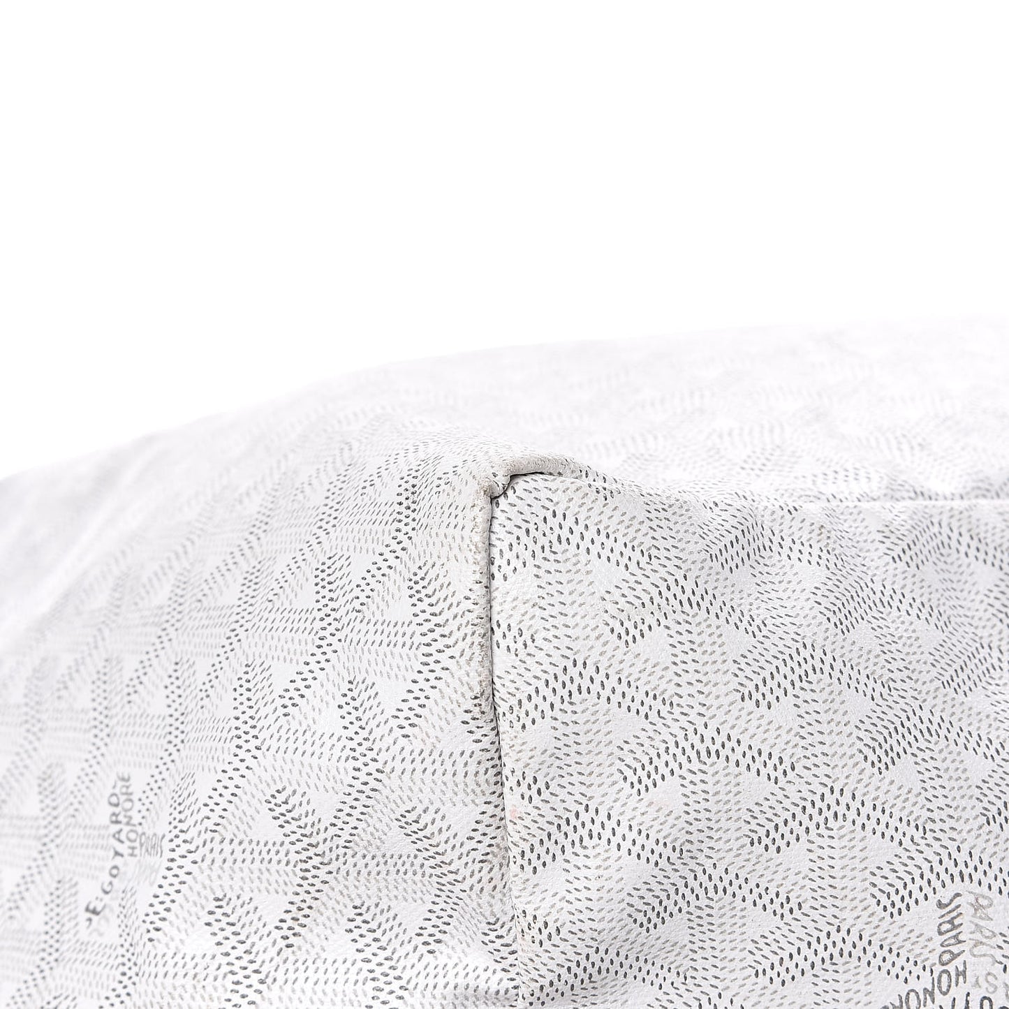 Goyardine Saint Louis GM White