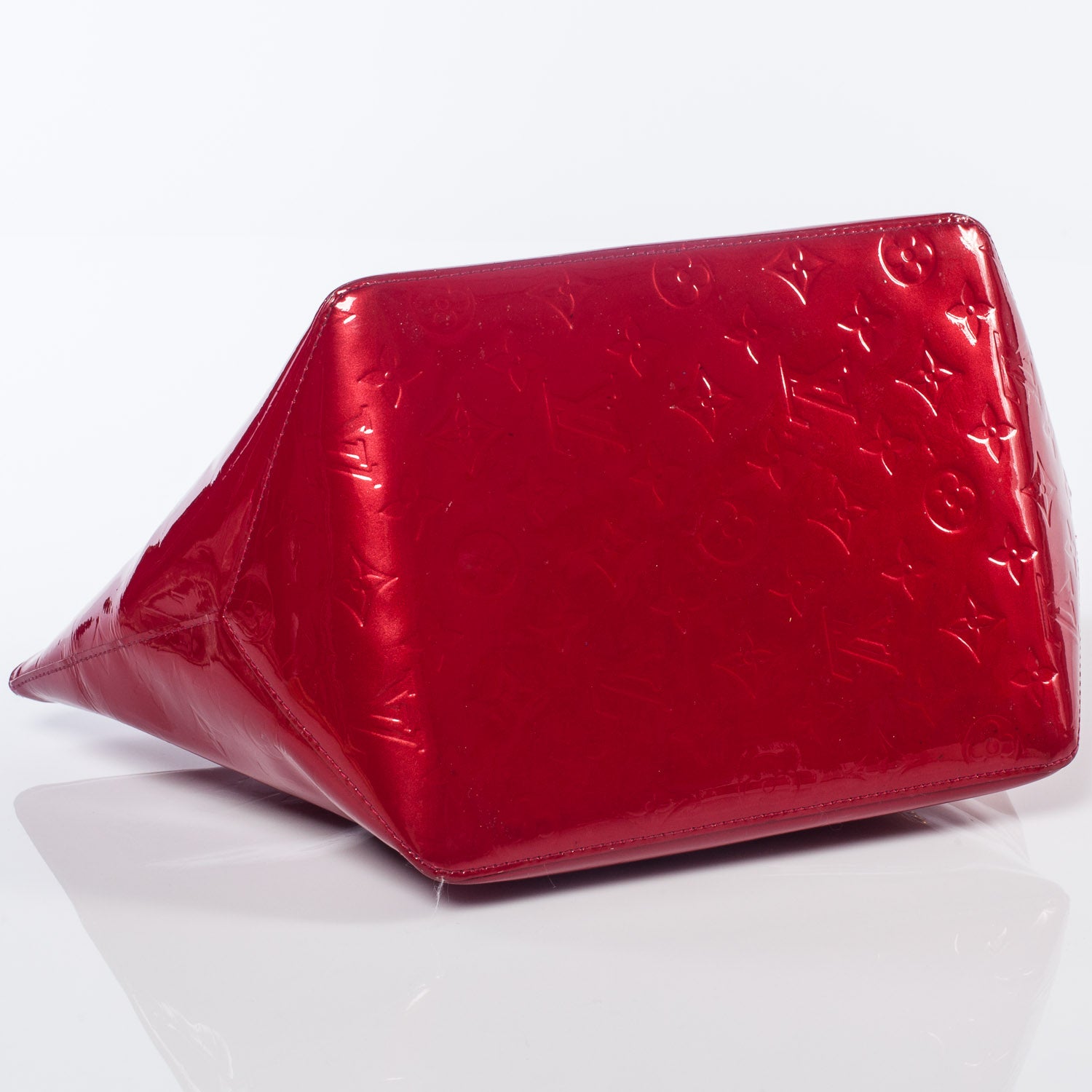 Louis Vuitton Vernis Bellevue PM Pomme D'Amour 4 of 9