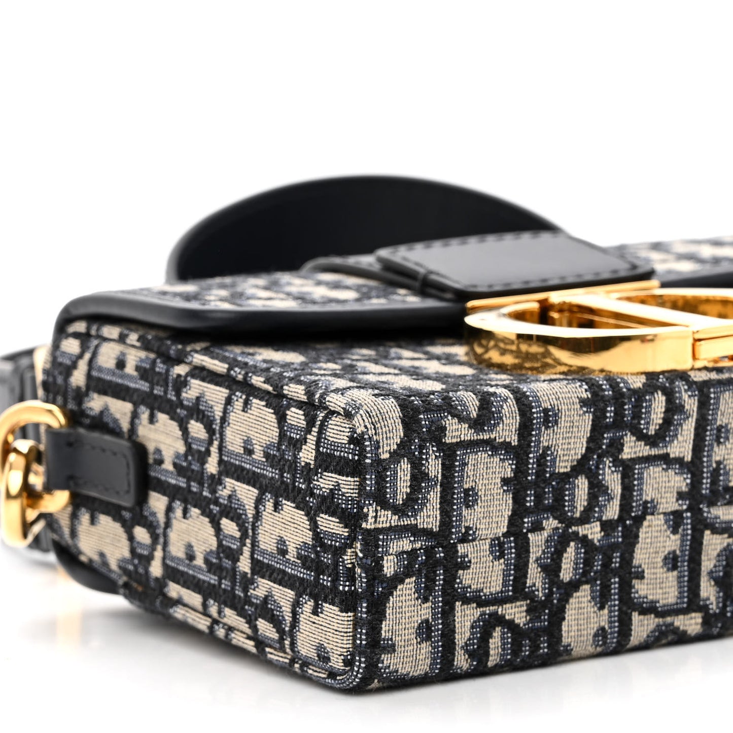 Oblique 30 Montaigne Box Bag Blue