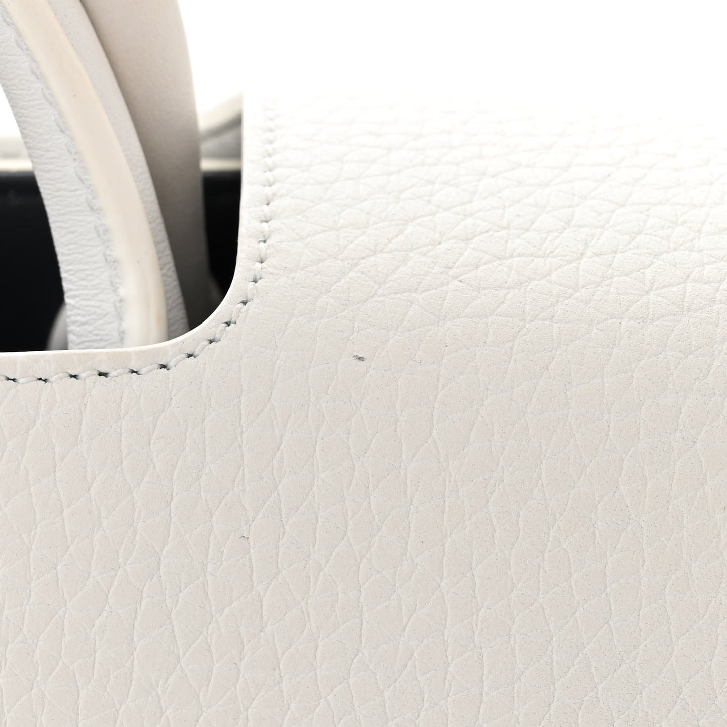 Bullcalf Medium Diorever Flap White