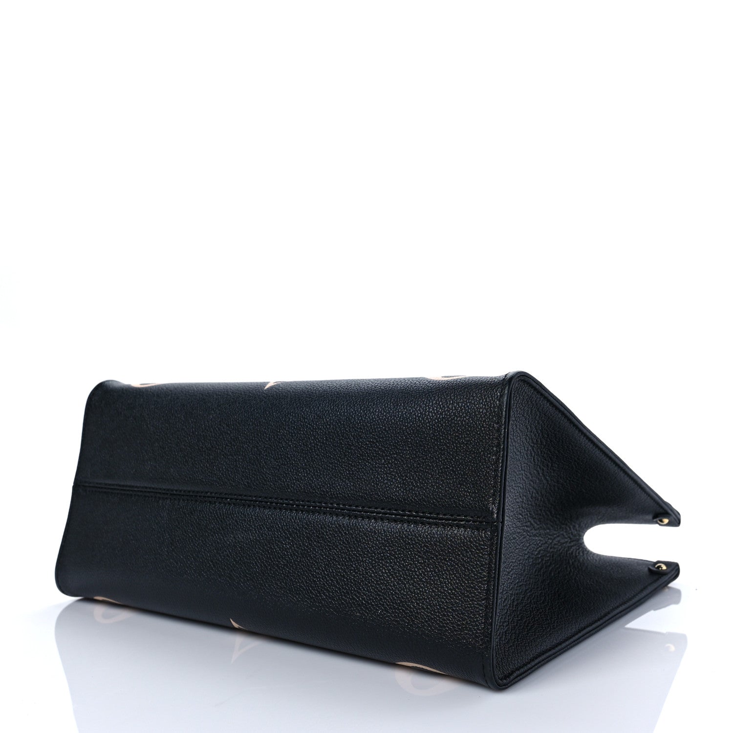 Louis Vuitton Empreinte Monogram Giant Onthego MM Black Beige 7 of 7