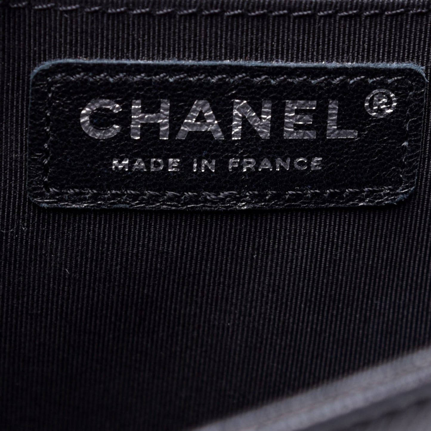 Caviar Quilted Medium Boy Flap So Black