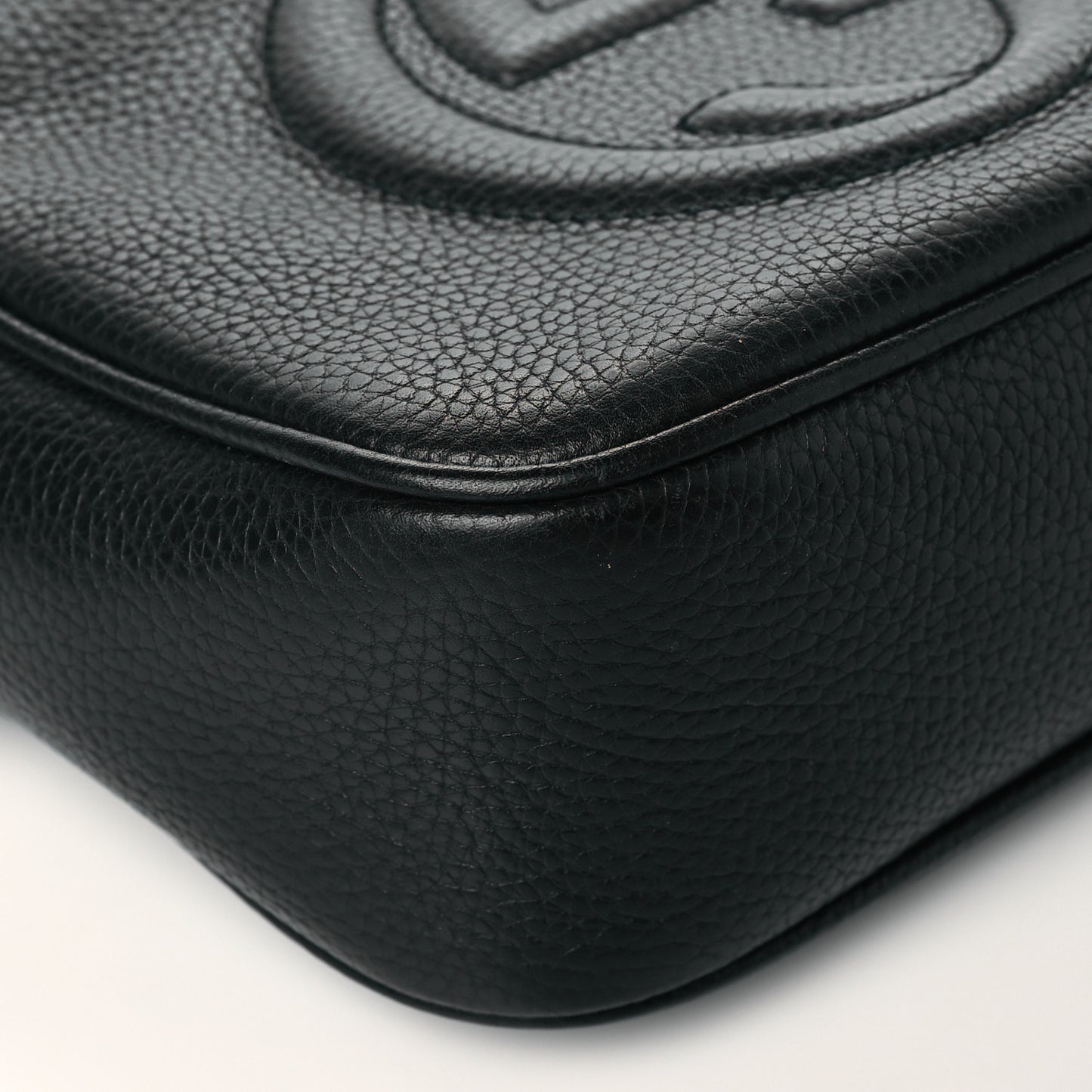 Pebbled Calfskin Small Soho Disco Bag Black