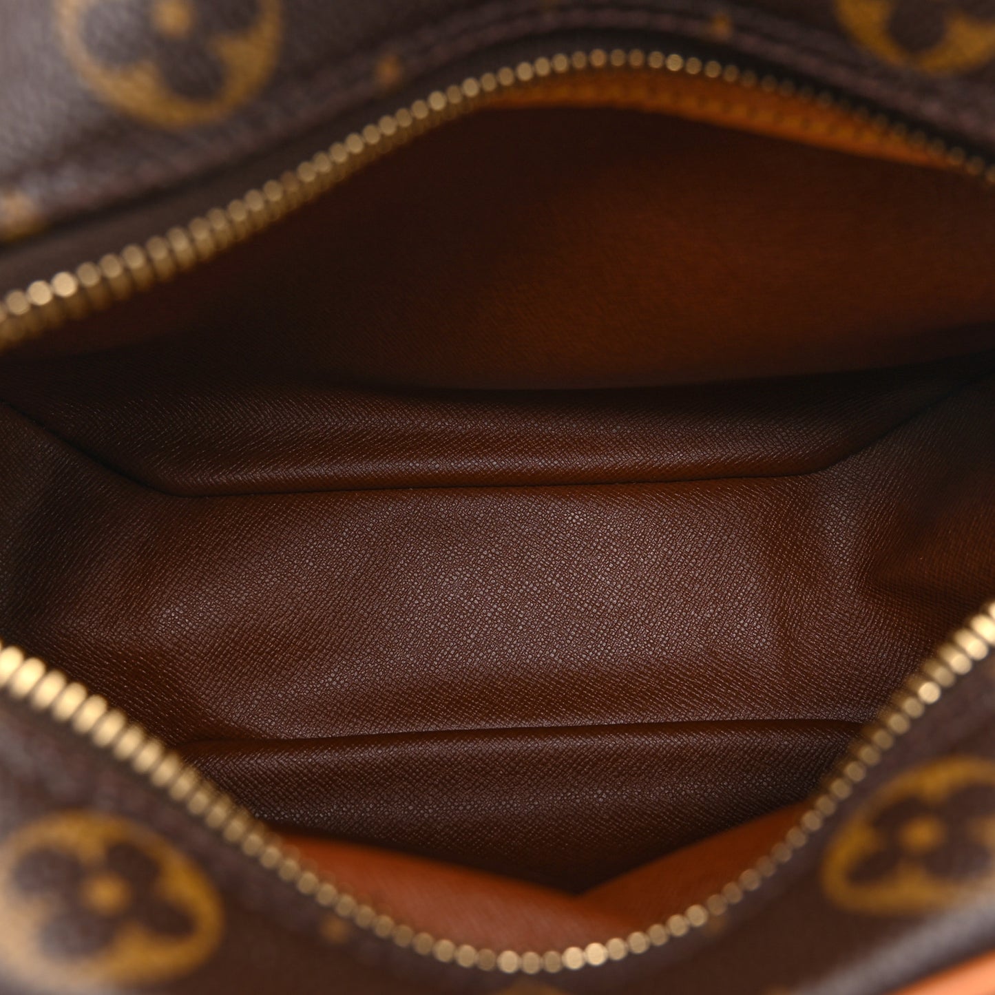 Monogram Blois