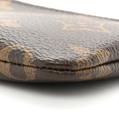 Louis Vuitton Monogram Key Pouch 7 of 11
