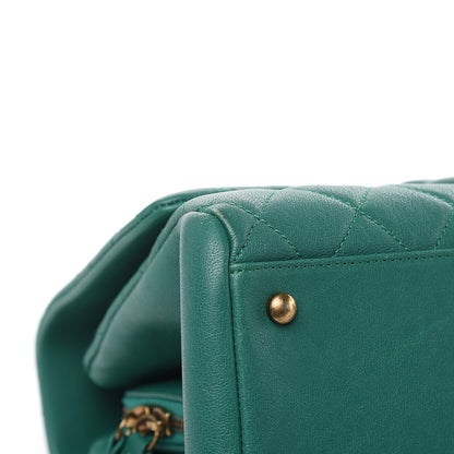 Chanel Shiny Sheepskin Quilted Large Trapezio Flap Green 10 of 13