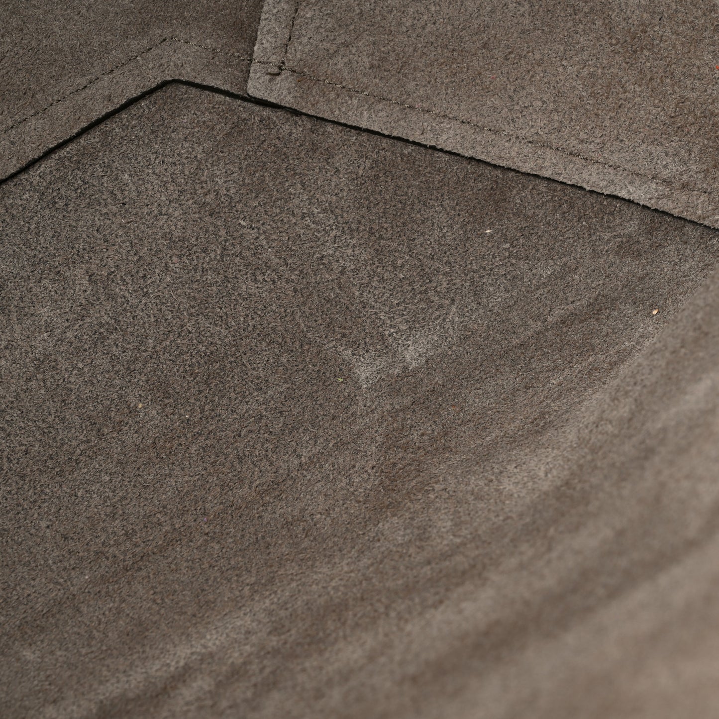Soft Grained Calfskin Small Belt Cabas Phantom Taupe