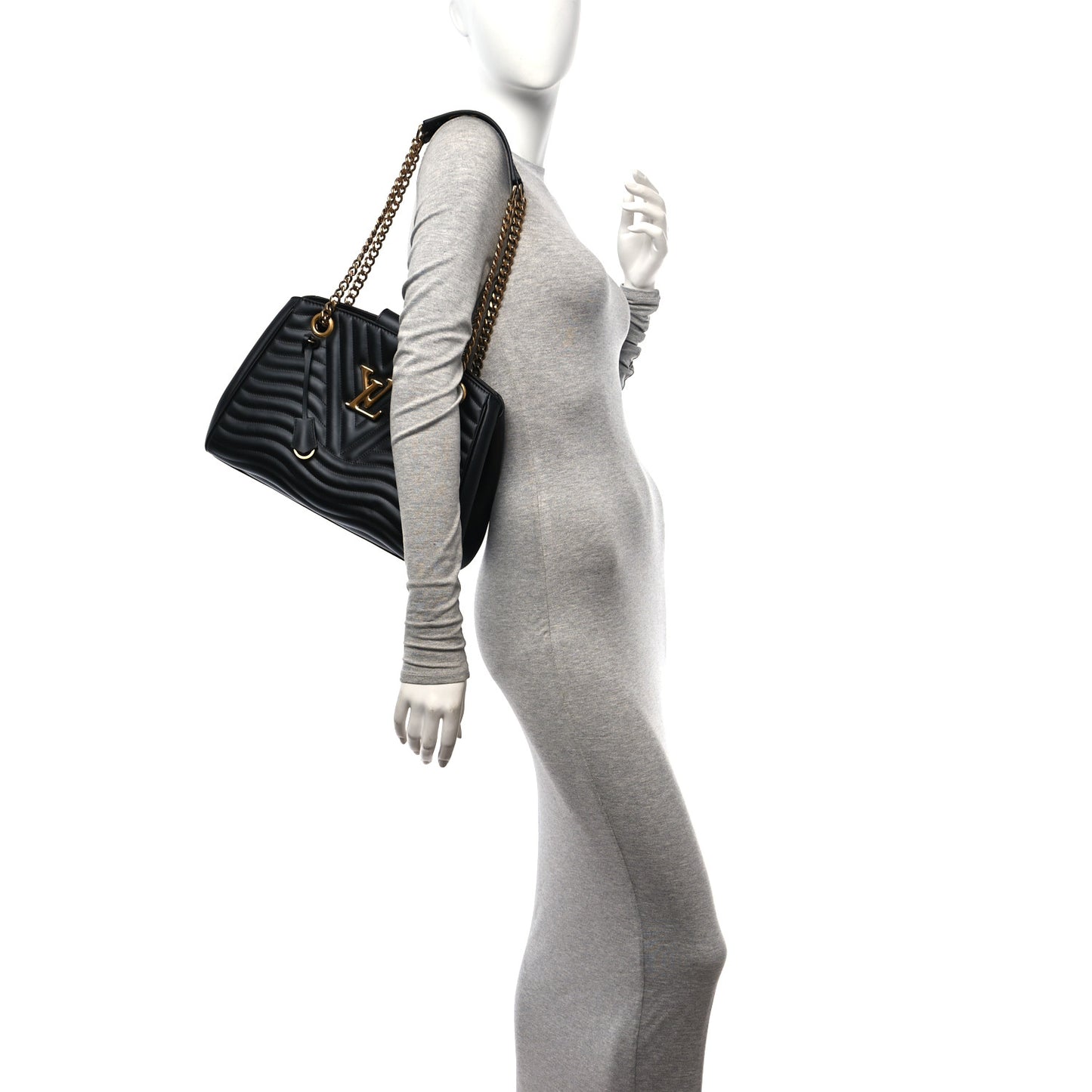 Calfskin New Wave Chain Tote Black