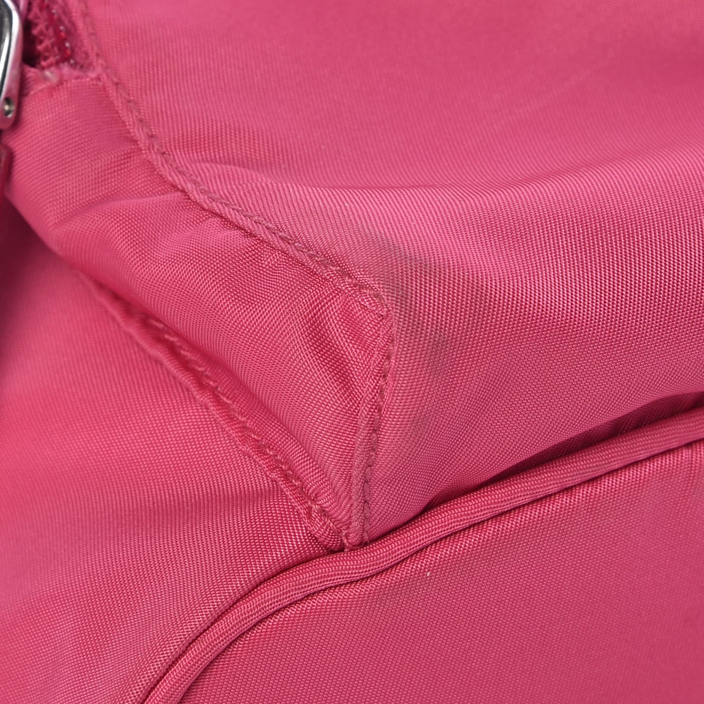 Tessuto Nylon Vela Saffiano Mini Single Snap Buckle Backpack Fuxia
