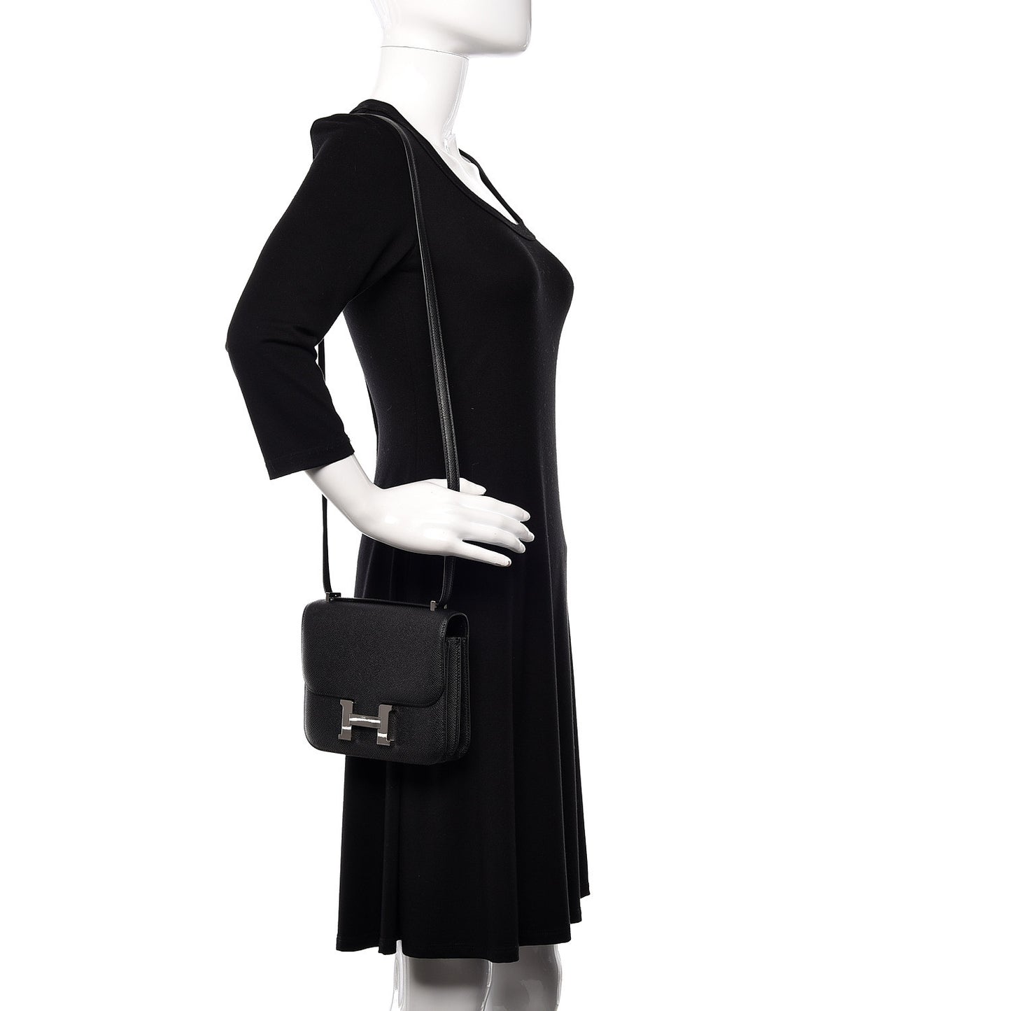 Epsom Constance 18 Black