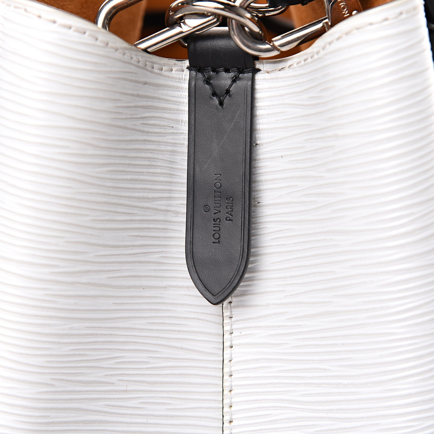 Epi Neonoe White