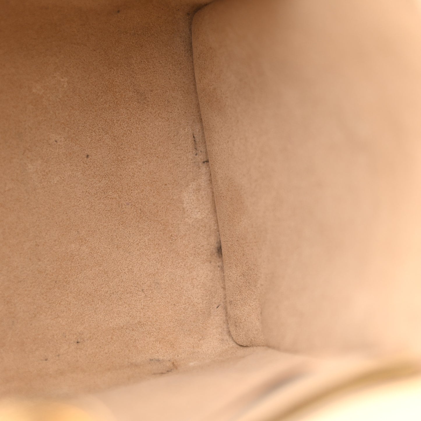 Calfskin Monogram Tufting On My Side Galet