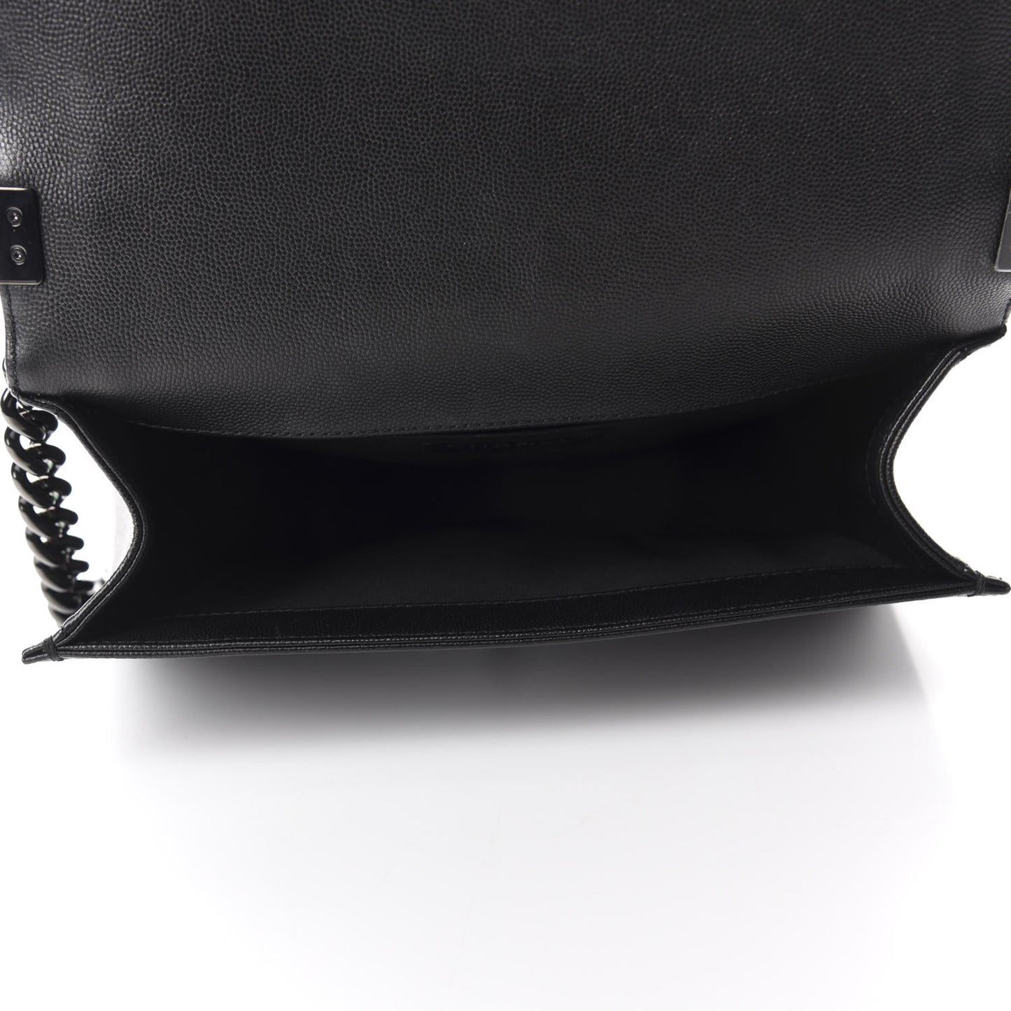 Caviar Quilted Medium Boy Flap So Black
