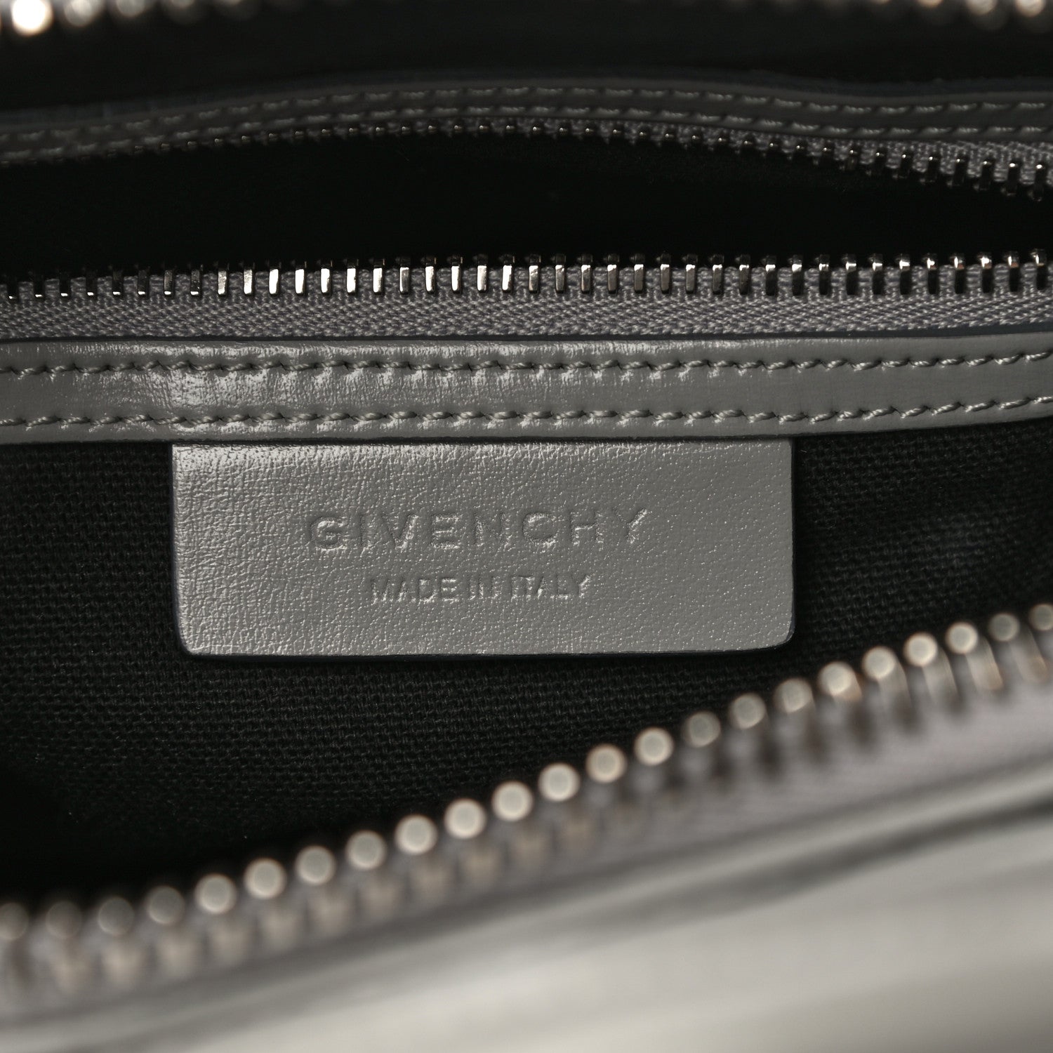 Givenchy Shiny Lord Calfskin Mini Antigona Pearl Grey 5 of 17