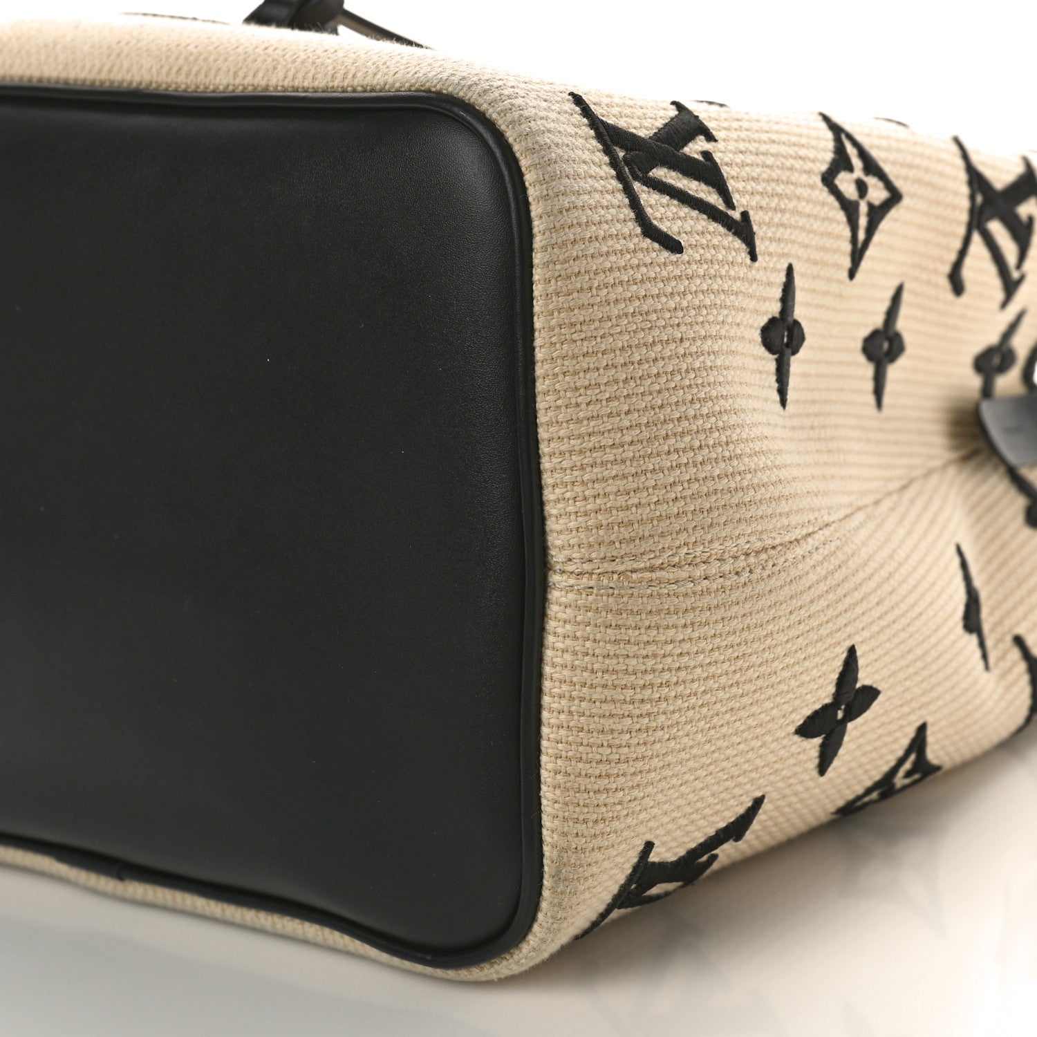 Louis Vuitton Cotton Monogram Embroidered Neonoe MM Beige Black 8 of 8