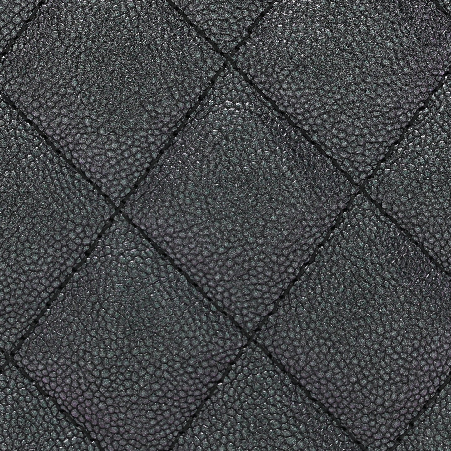 Iridescent Caviar Quilted Round Clutch With Chain Black