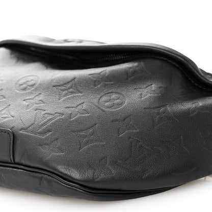 Louis Vuitton Calfskin Monogram Shadow Discovery Bumbag Black 9 of 10