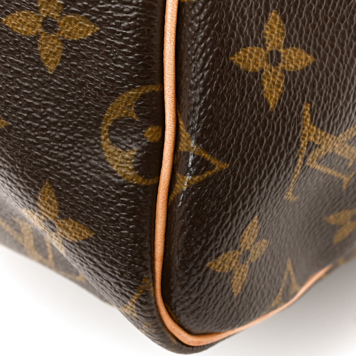 Louis Vuitton Monogram Keepall Bandouliere 55 13 of 16