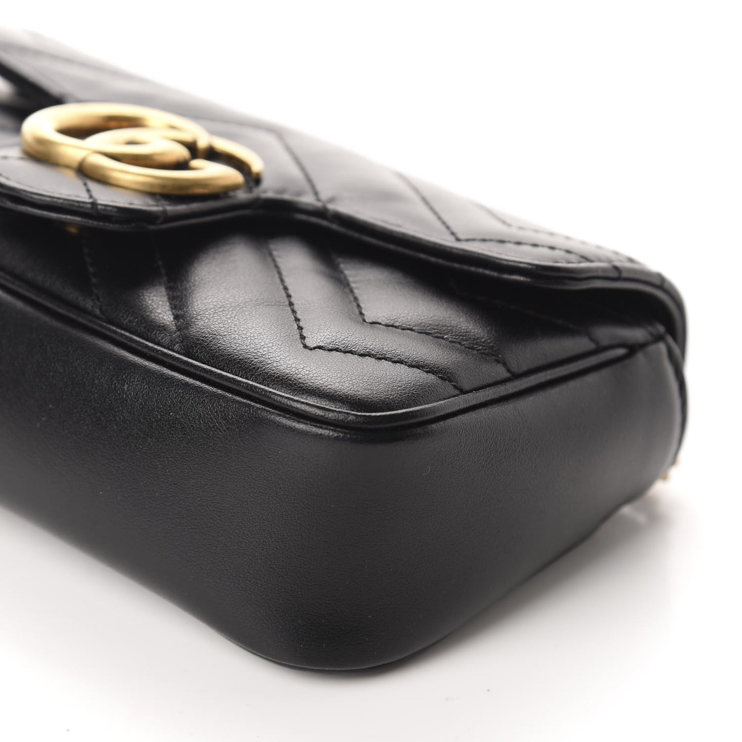 Calfskin Matelasse Super Mini GG Marmont Shoulder Bag Black