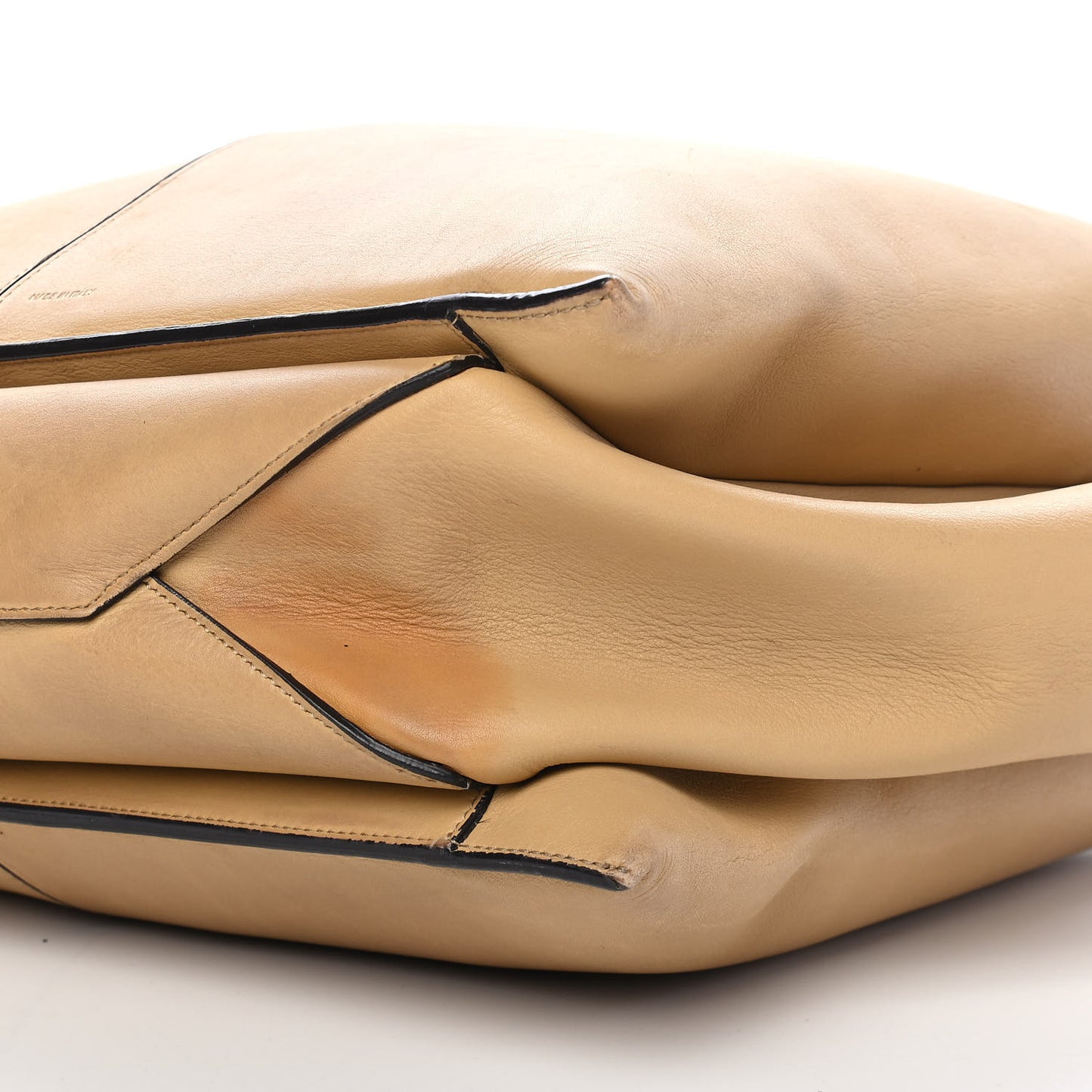 Supple Natural Calfskin Medium Tri-Fold Bag Sand