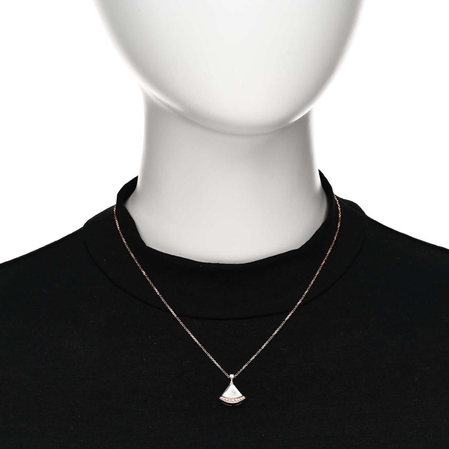 18K Rose Gold Diamond Mother of Pearl Divas' Dream Pave Pendant Necklace