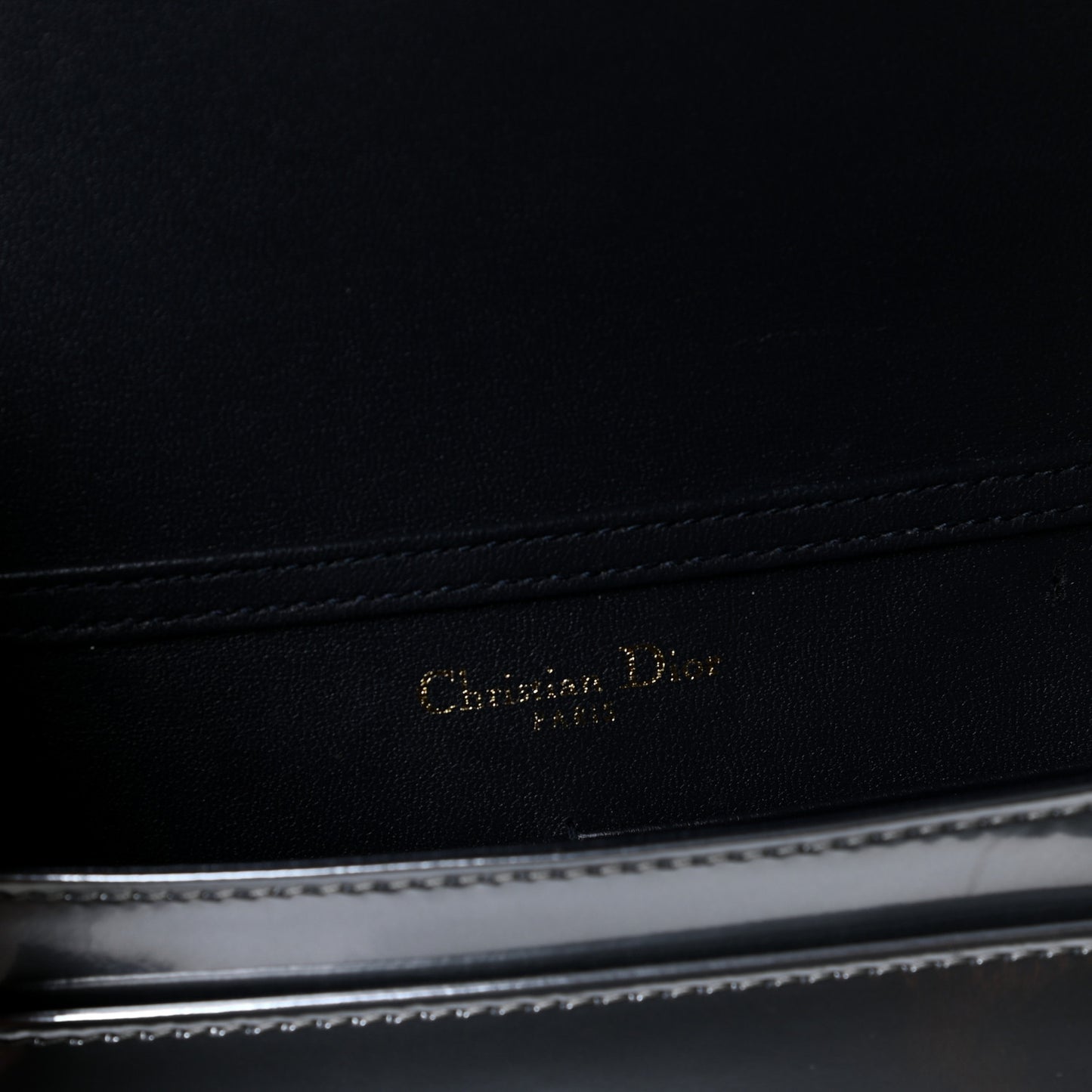 Metallic Patent Micro-Cannage Diorama Wallet on Chain Pouch Graphine