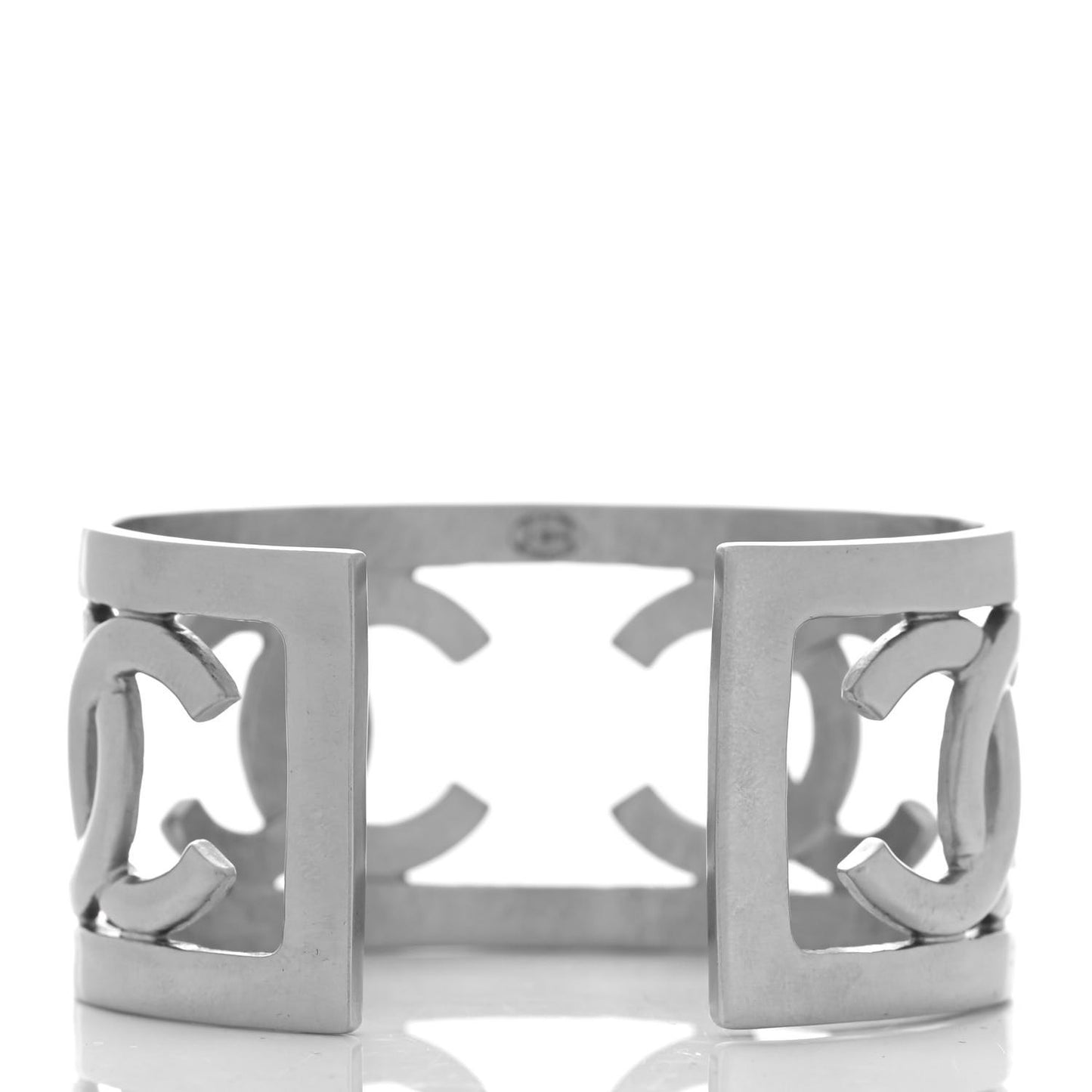 Metal CC Cuff Silver