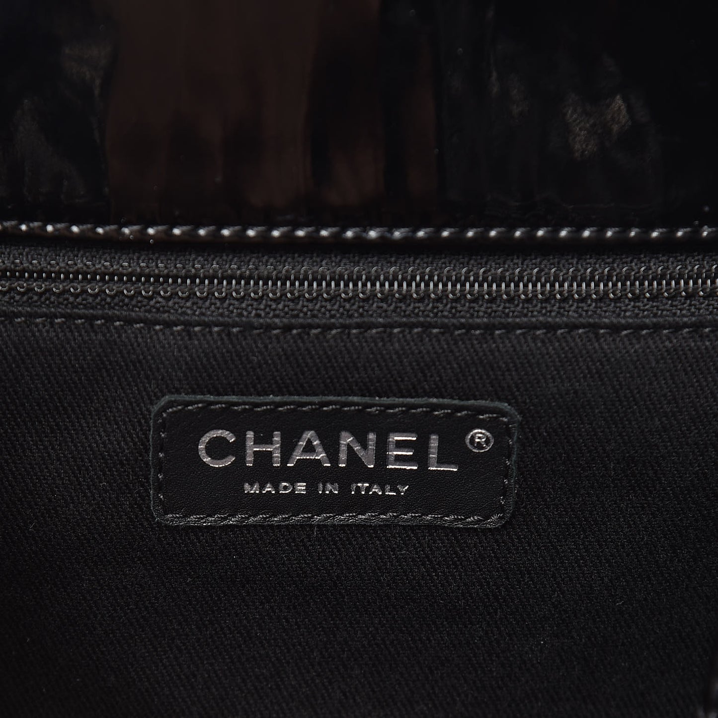 Vinyl Quilted Large In The Business Tote Black