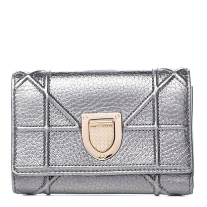 Christian Dior Metallic Grained Calfskin Cannage Diorama Elancee Wallet Silver 1 of 8