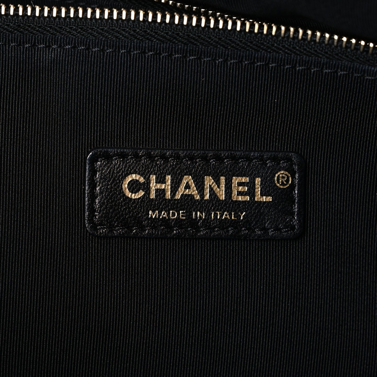 Lambskin Quilted Large 31 Shopping Bag Black