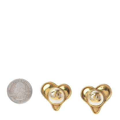 Chanel Pearl Heart Clip On Earrings Gold 2 of 4
