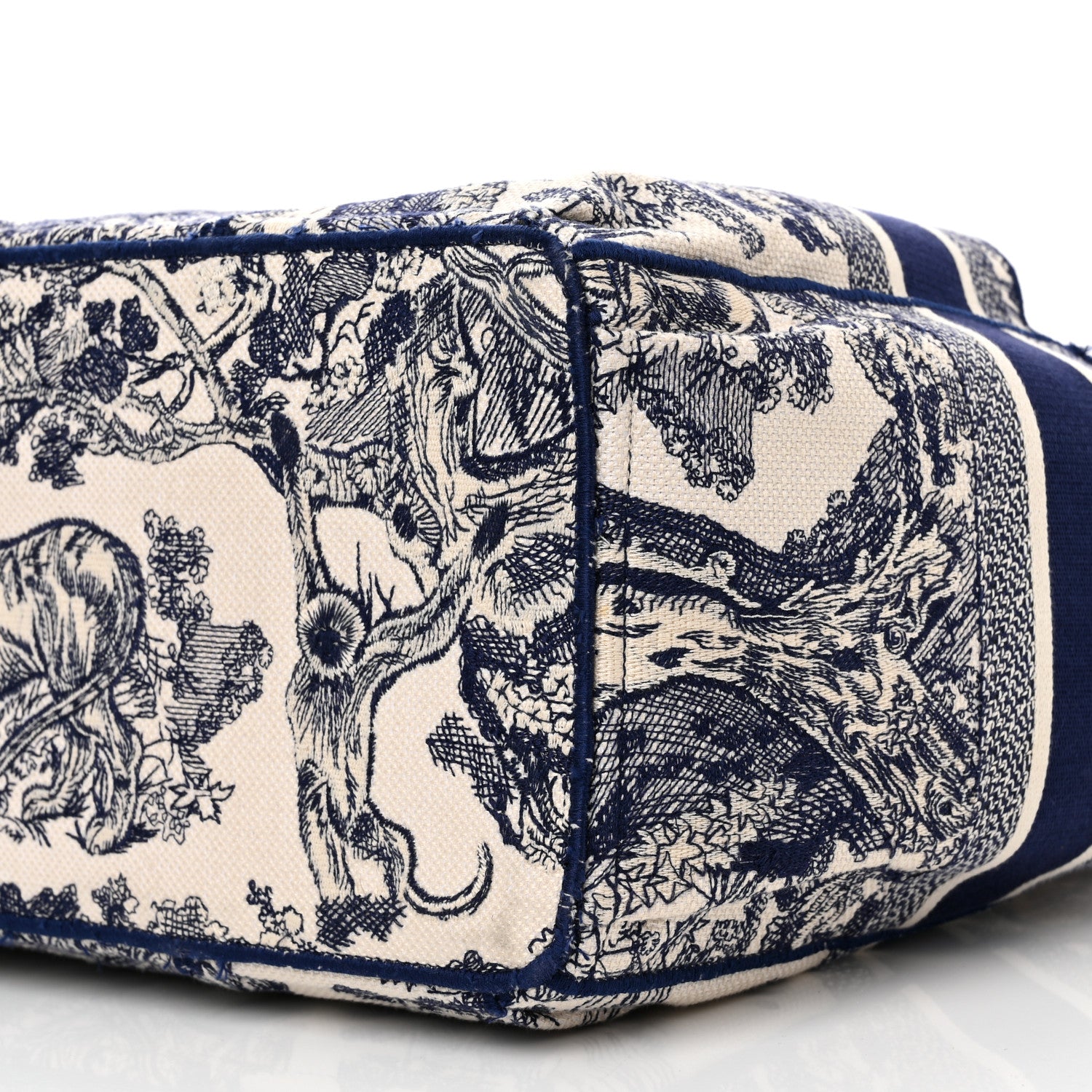 Christian Dior Canvas Embroidered Toile De Jouy Catherine Tote Blue 10 of 12