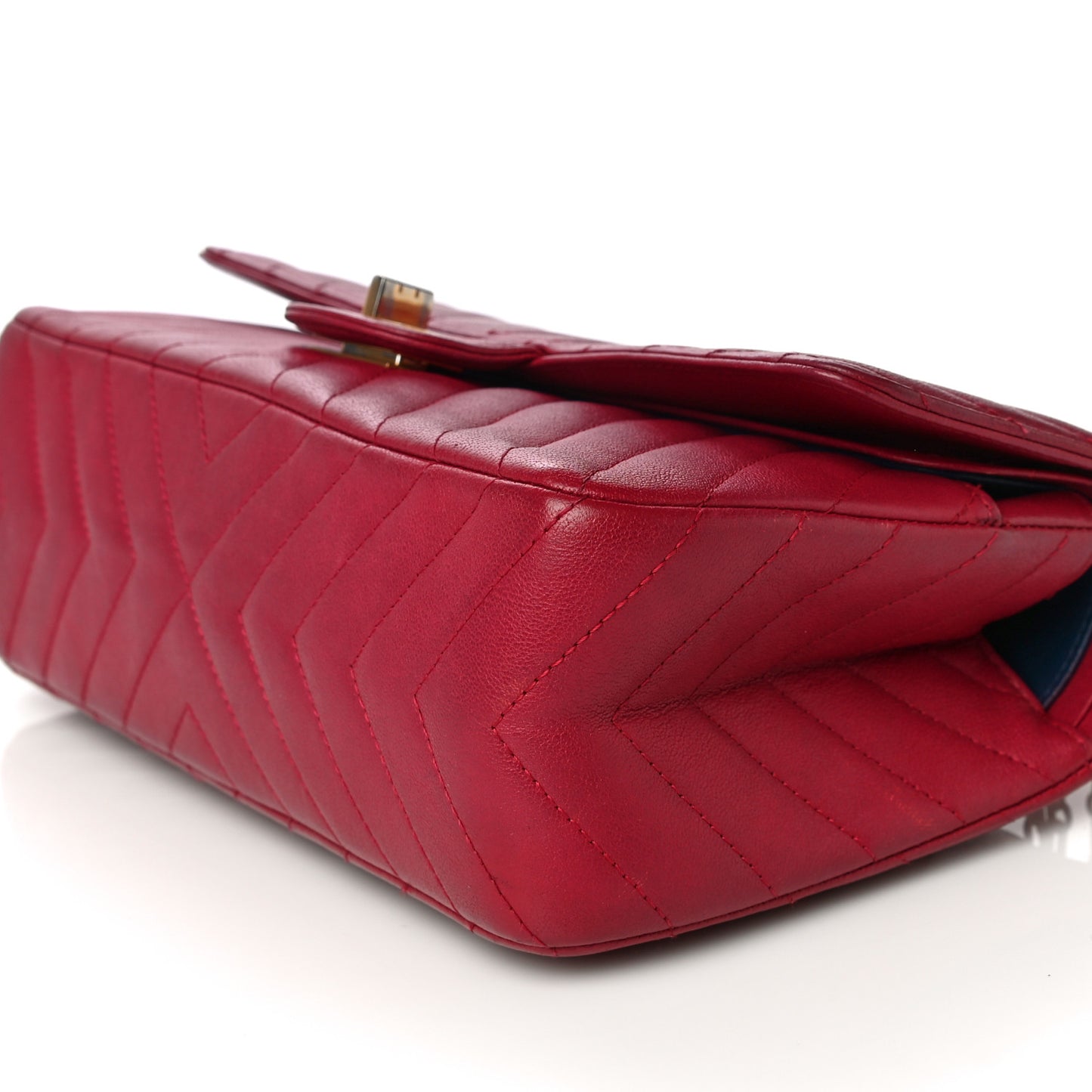 Calfskin Chevron Quilted 2.55 Reissue 225 Flap Red