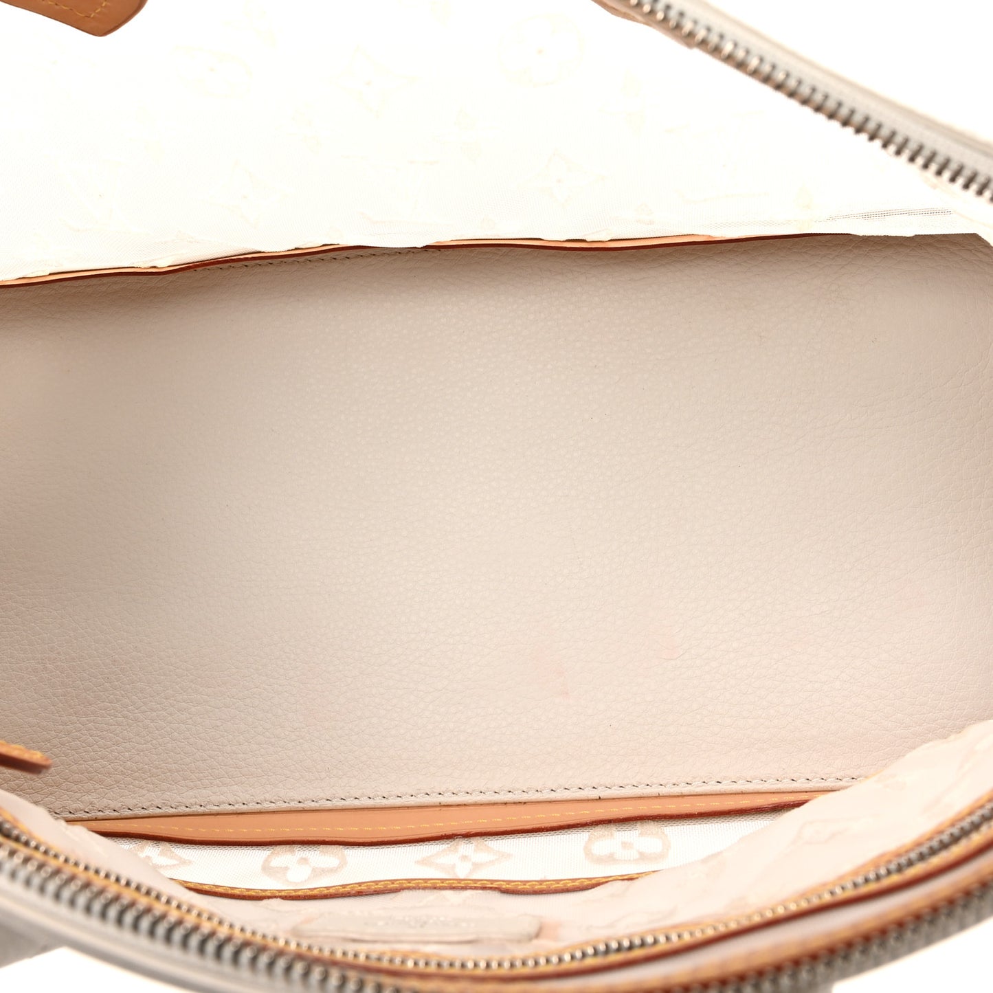 Monogram Transparence Lockit East-West White
