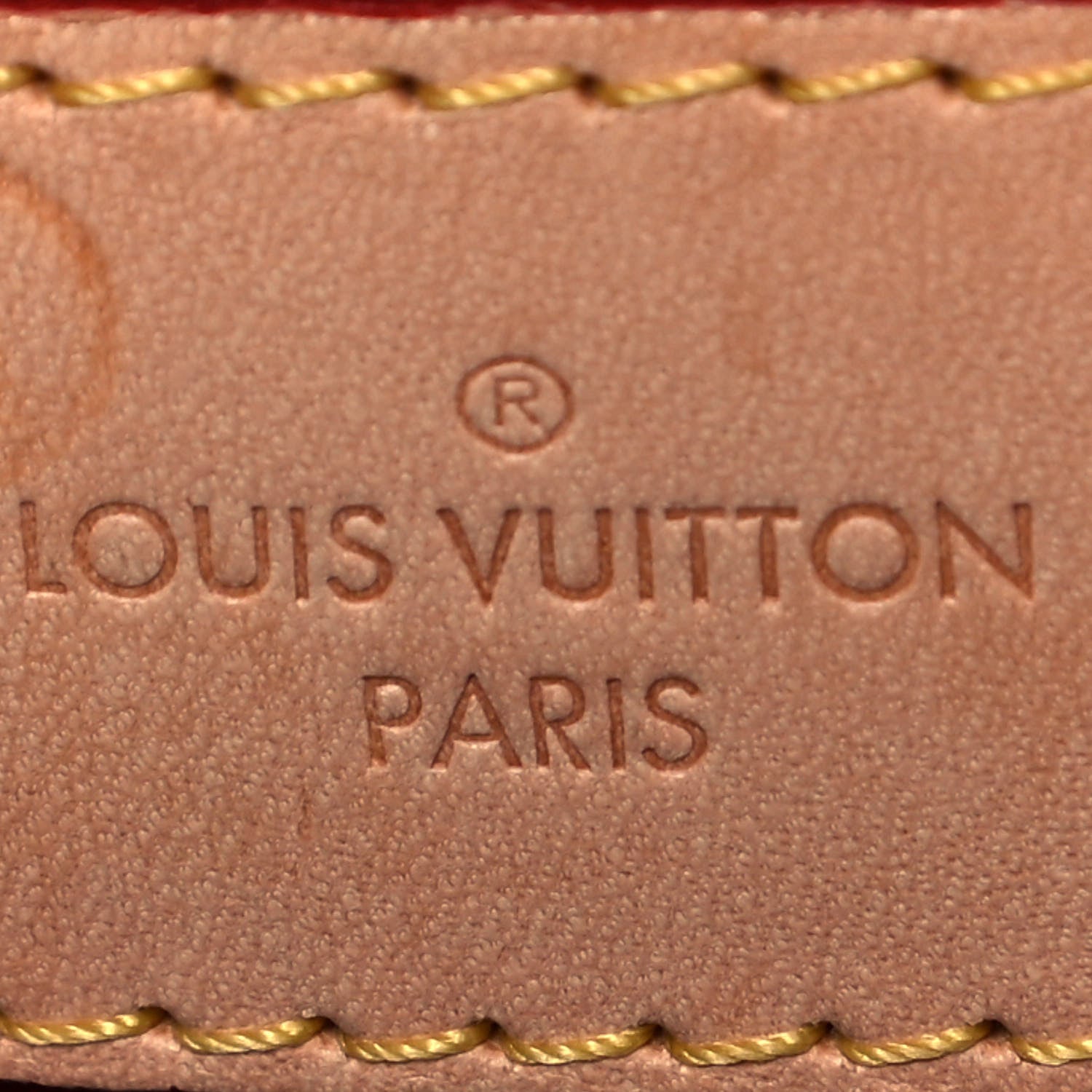 Louis Vuitton Vernis Alma MM Pomme D'Amour 6 of 11