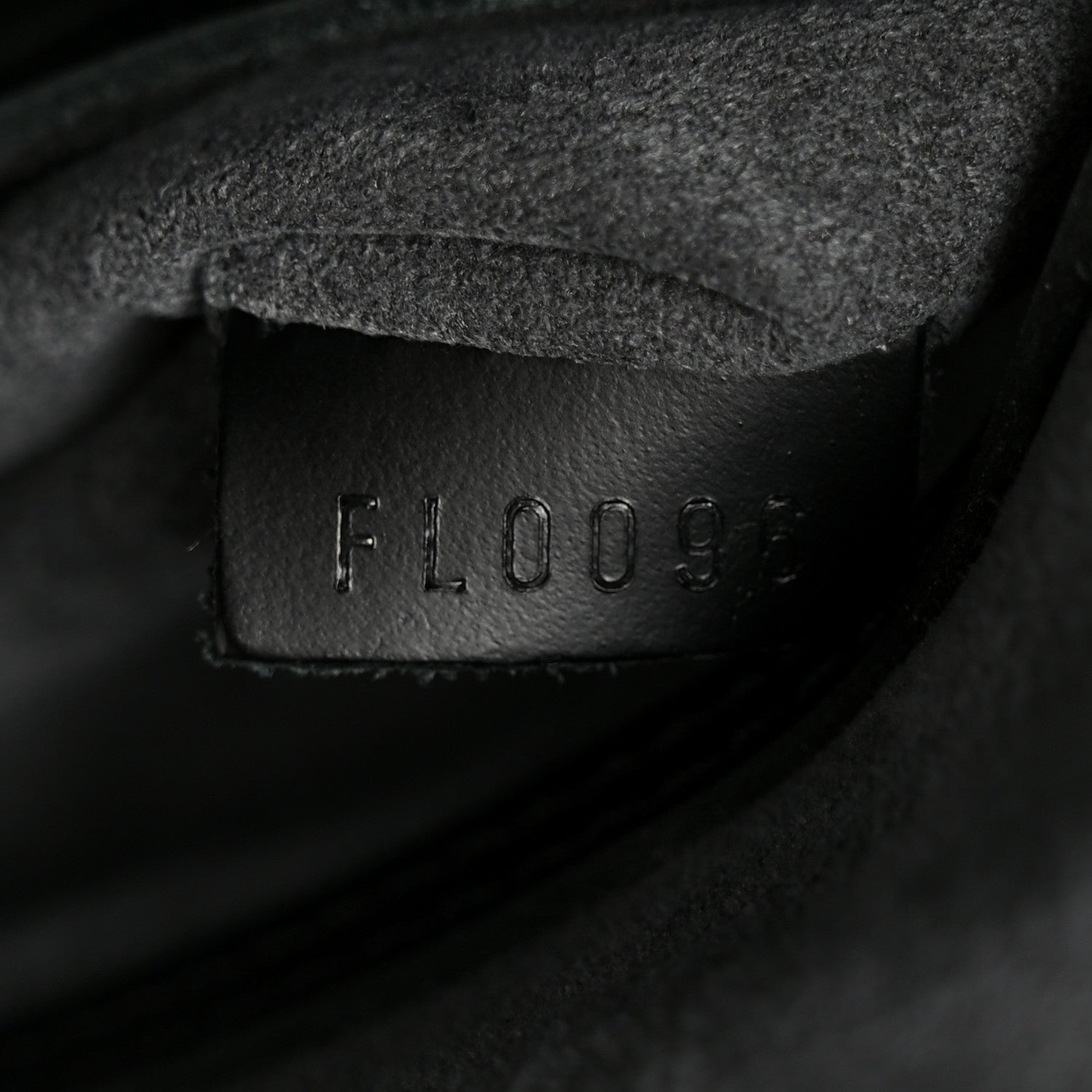 Louis Vuitton Epi Alma PM Black 6 of 11