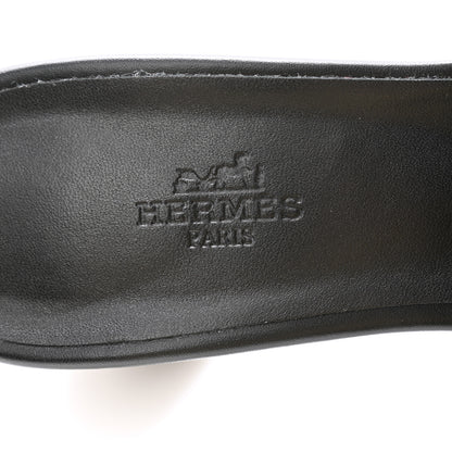 Hermes Calfskin Gigi 50 Sandals 40 Gold Black 7 of 10
