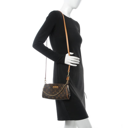 Louis Vuitton Monogram Eva Clutch 3 of 10