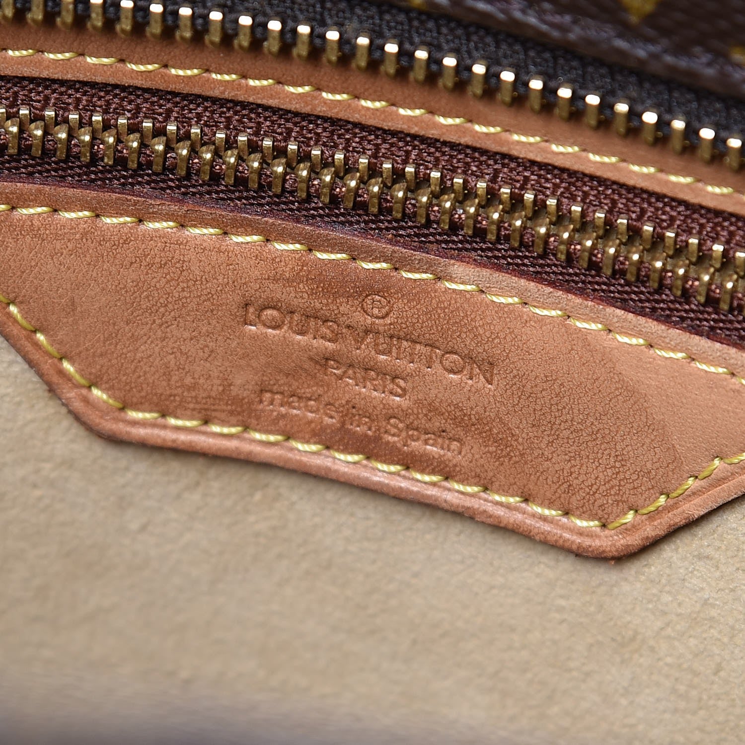Louis Vuitton Monogram Luco 7 of 24