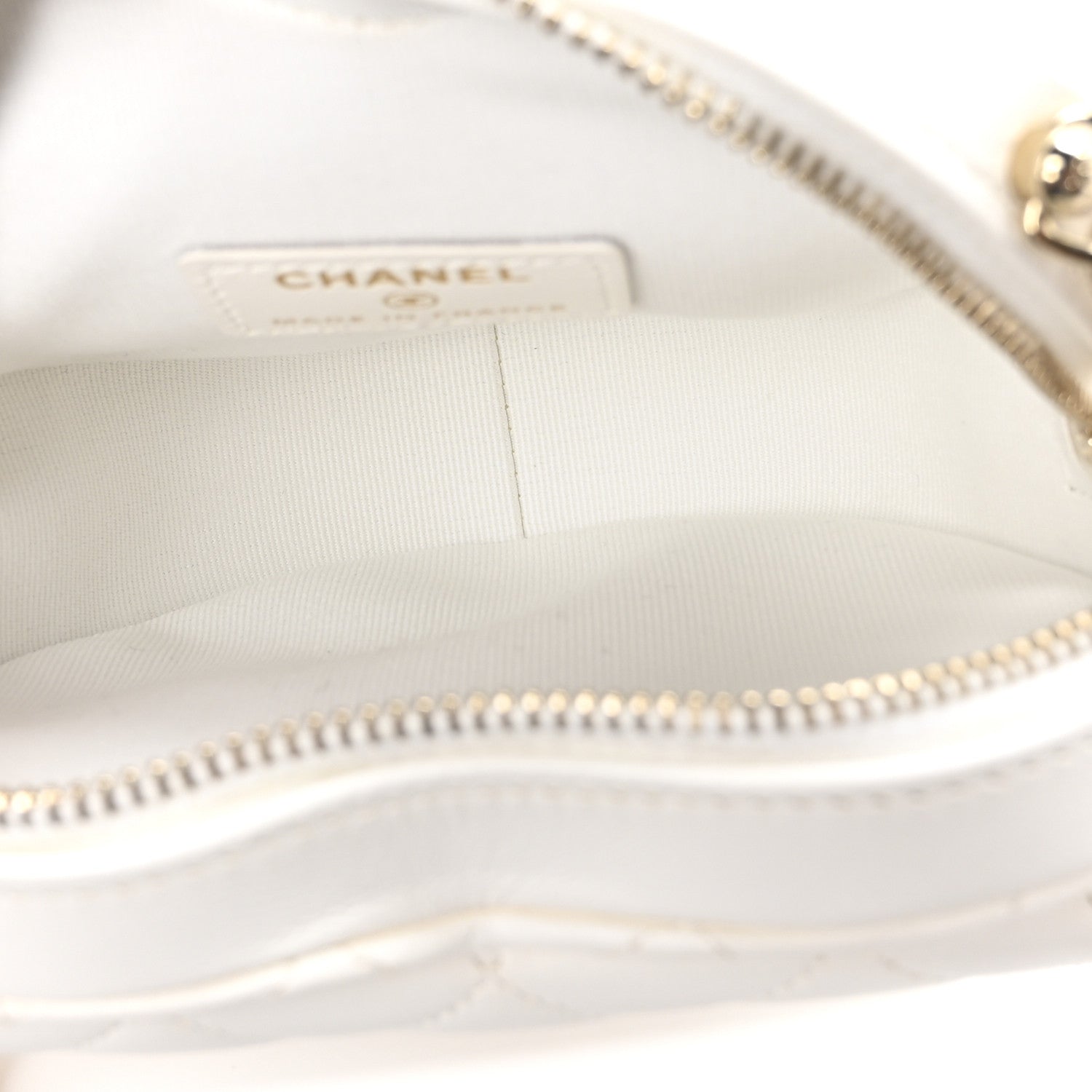 Chanel Lambskin Quilted CC In Love Heart Clutch With Chain White 4 of 9