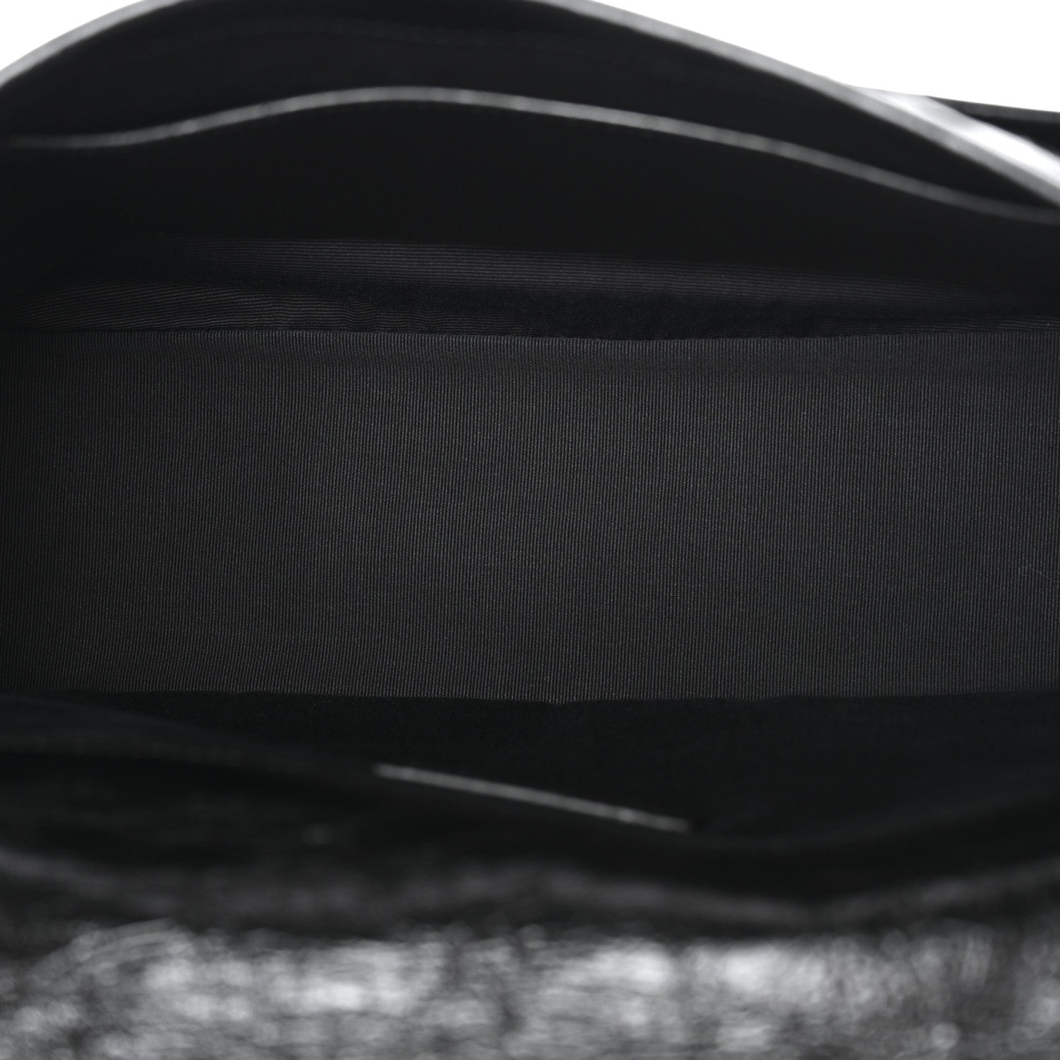 Saint Laurent Crinkled Calfskin Matelasse Monogram Medium Niki Chain Satchel Black 5 of 11
