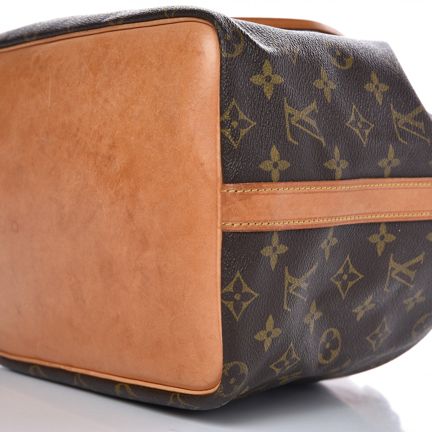 Louis Vuitton Monogram Petit Noe 12 of 13