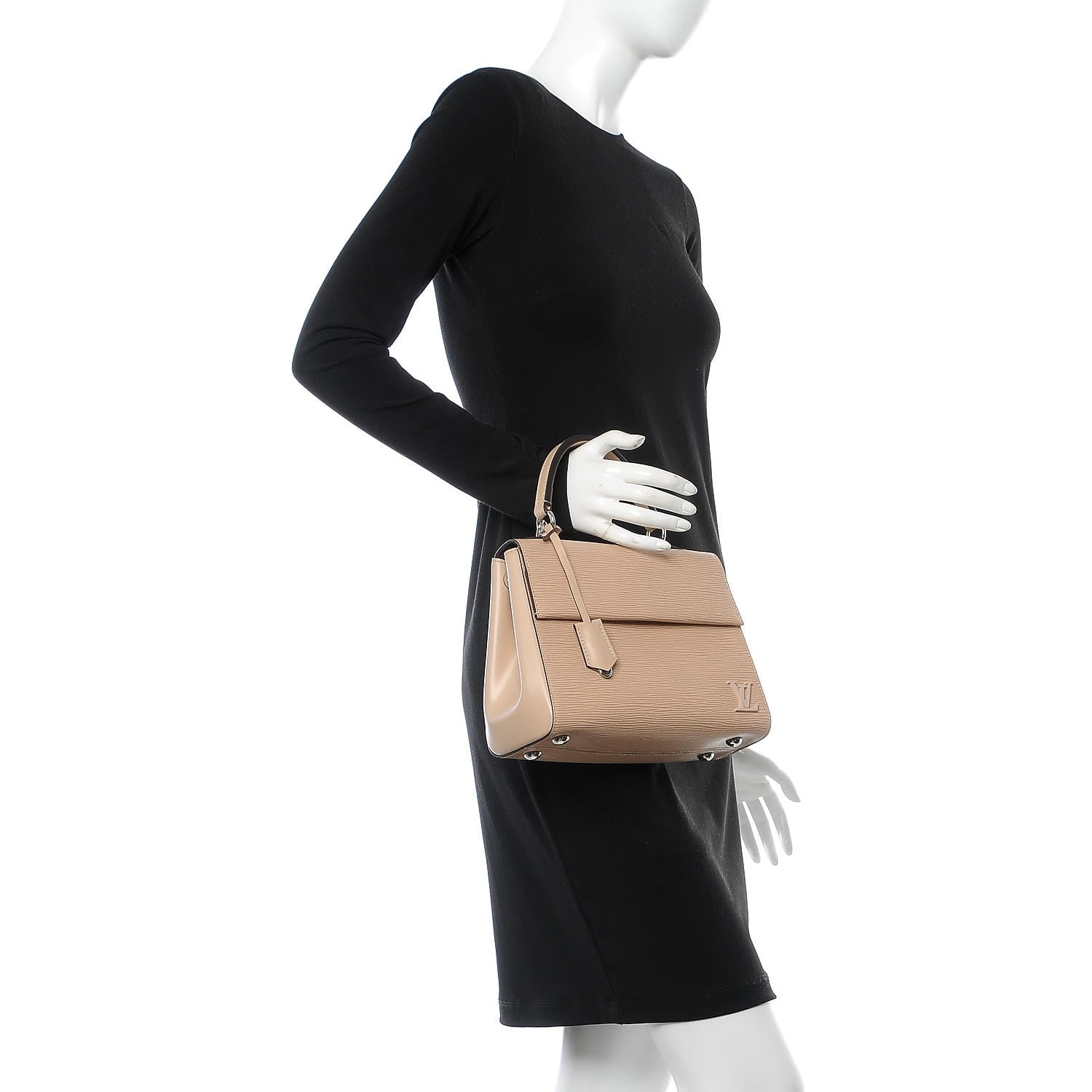 Louis Vuitton Epi Cluny BB Dune 3 of 9